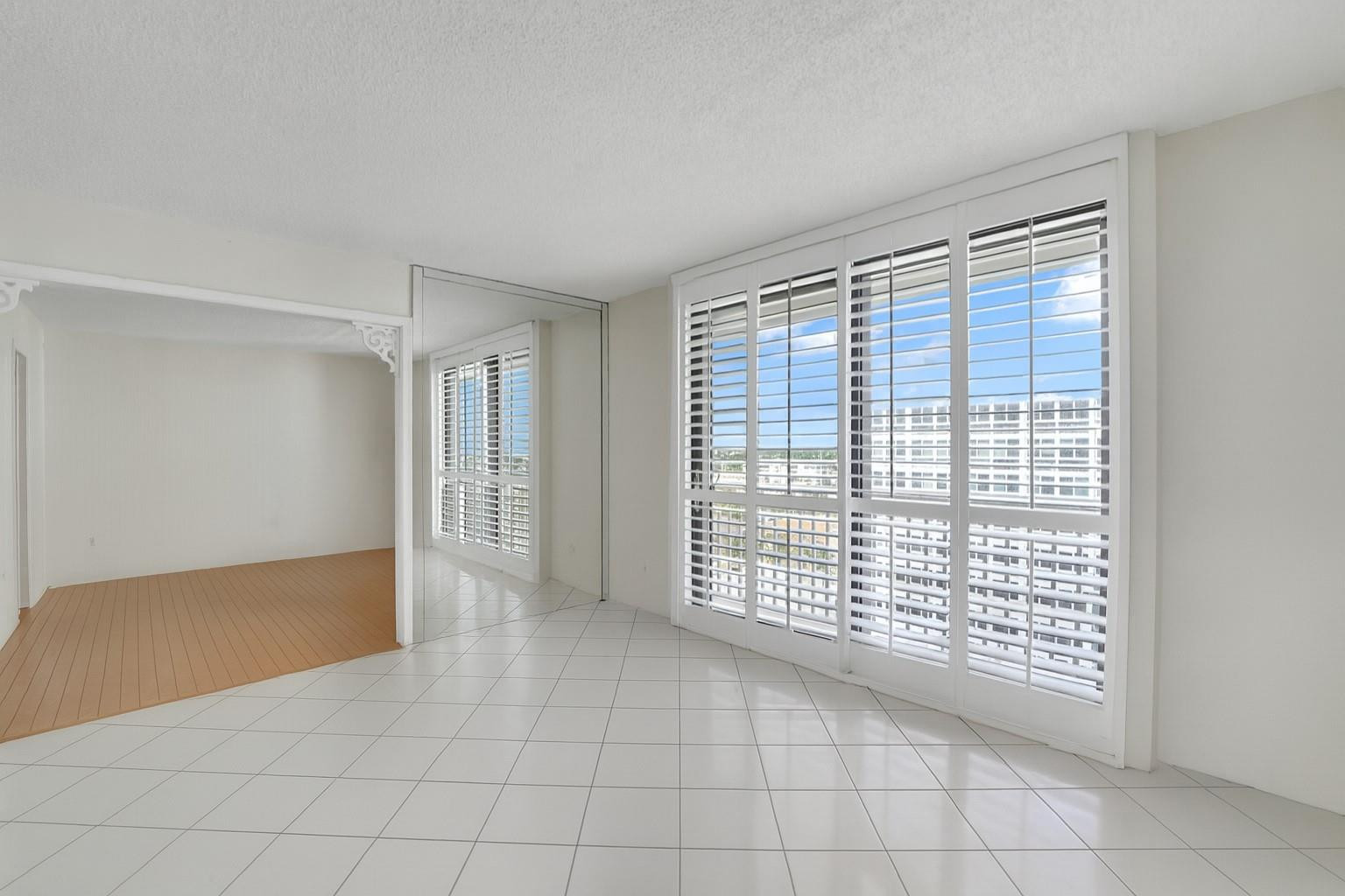 3100 NE 48th #907, Fort Lauderdale FL 33308