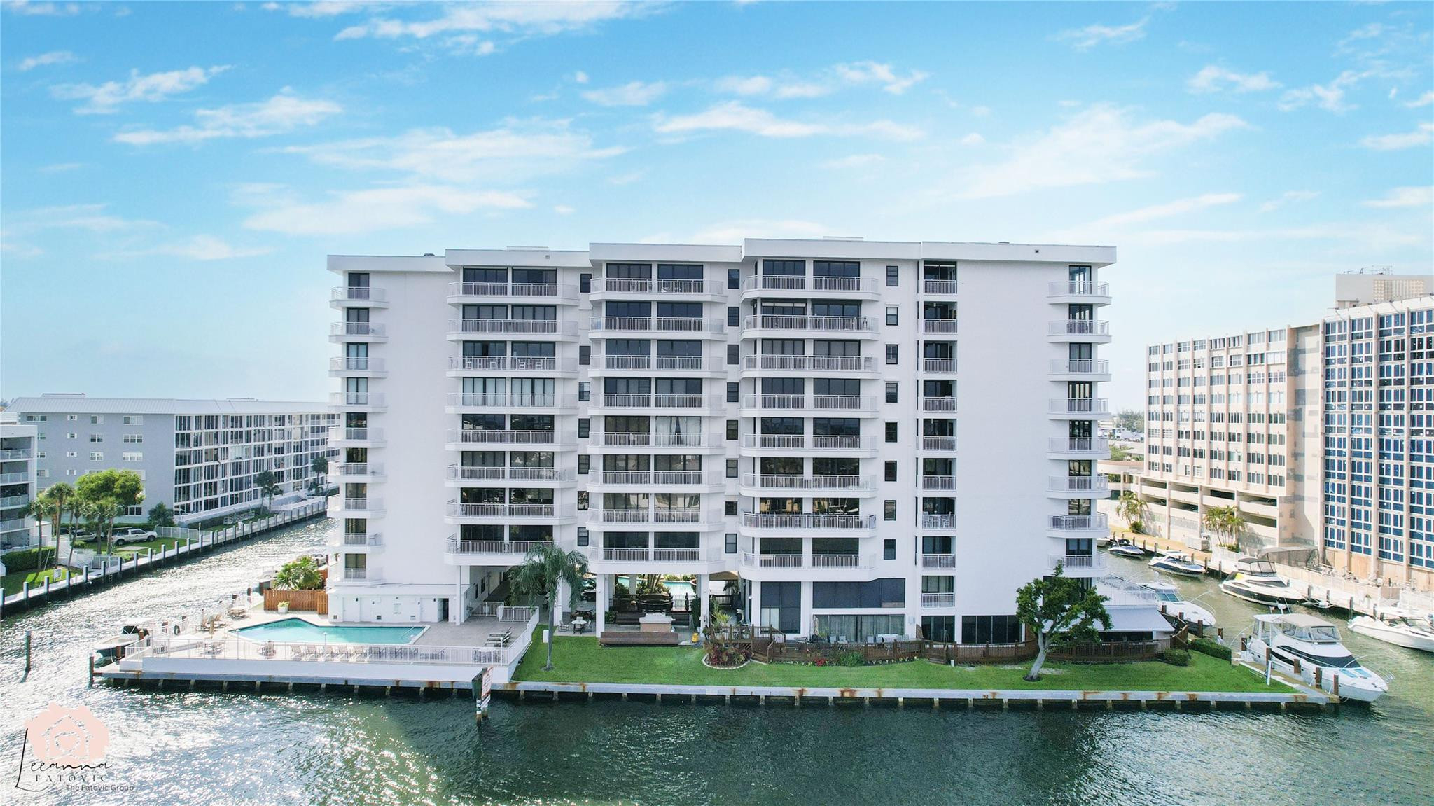 3100 NE 48th #907, Fort Lauderdale FL 33308