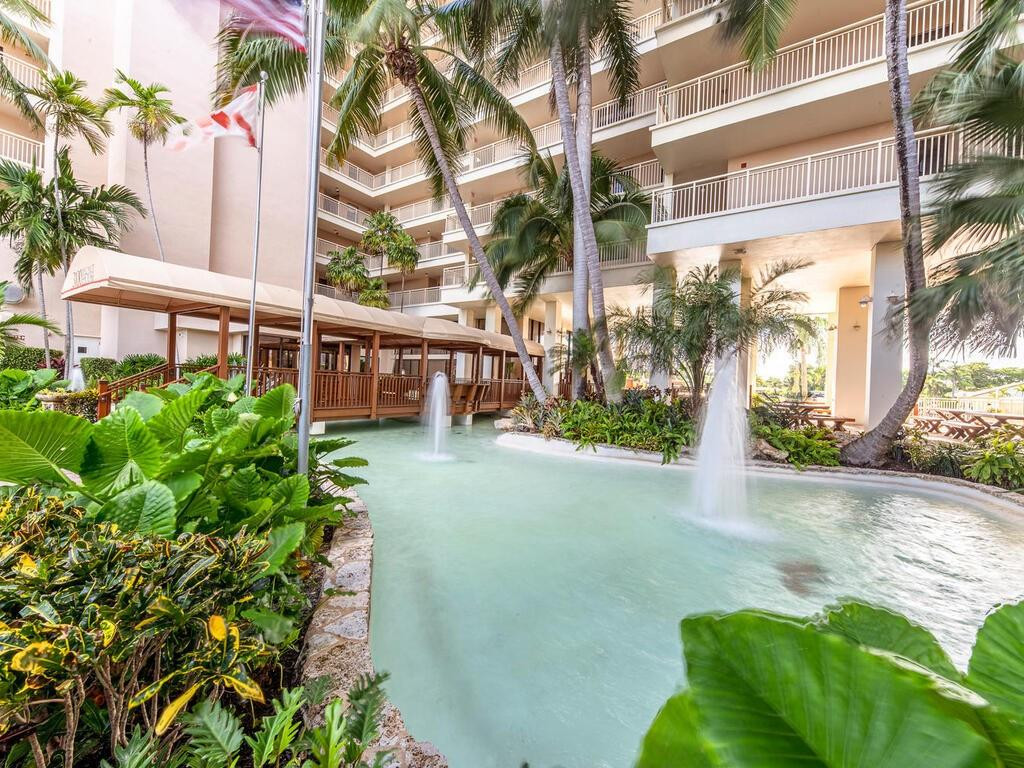 3100 NE 48th #907, Fort Lauderdale FL 33308