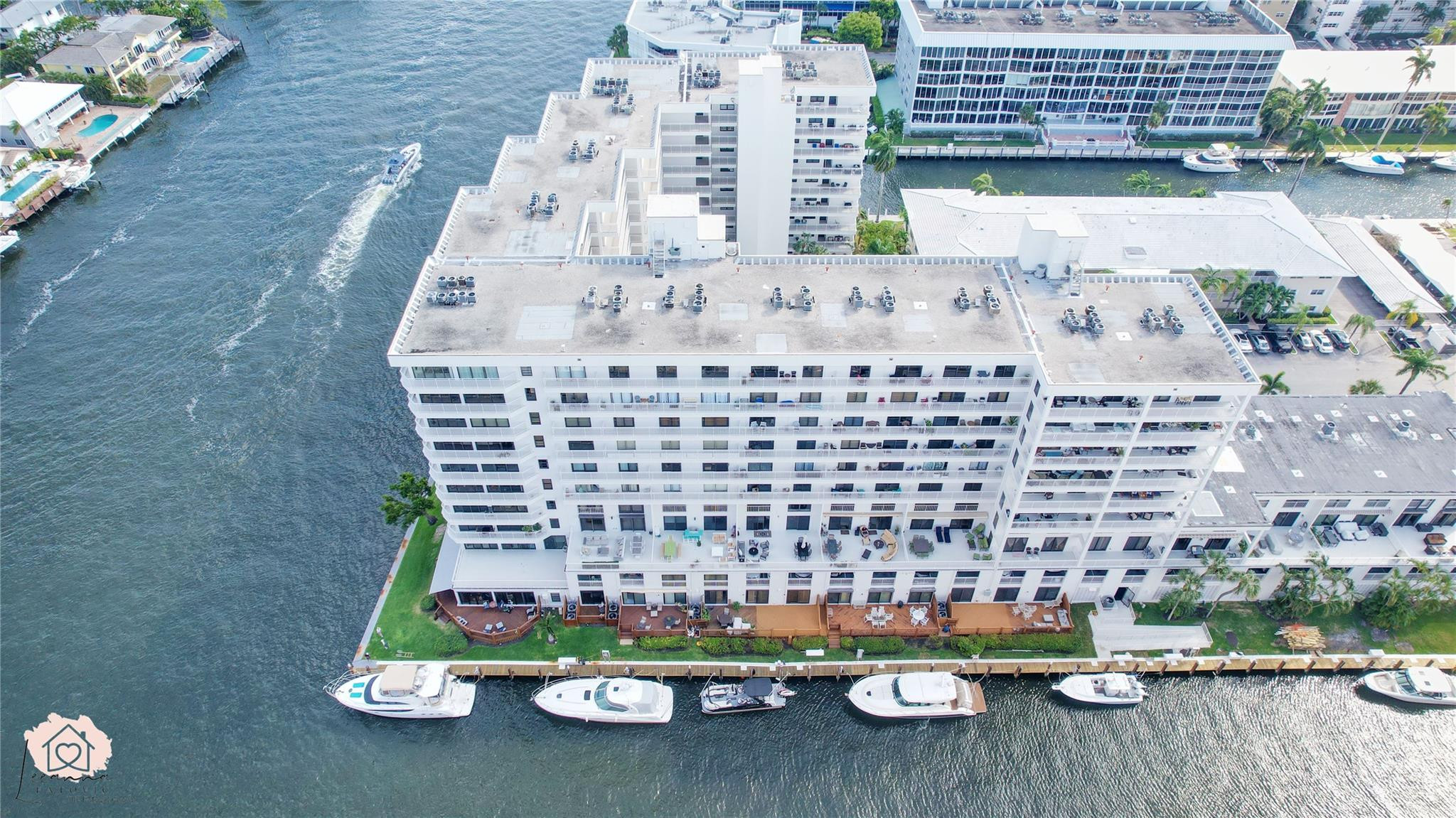 3100 NE 48th #907, Fort Lauderdale FL 33308