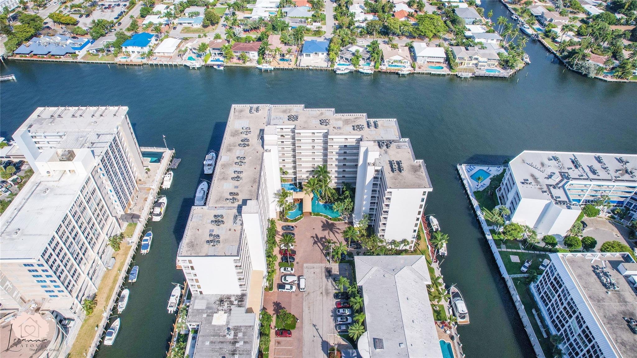 3100 NE 48th #907, Fort Lauderdale FL 33308