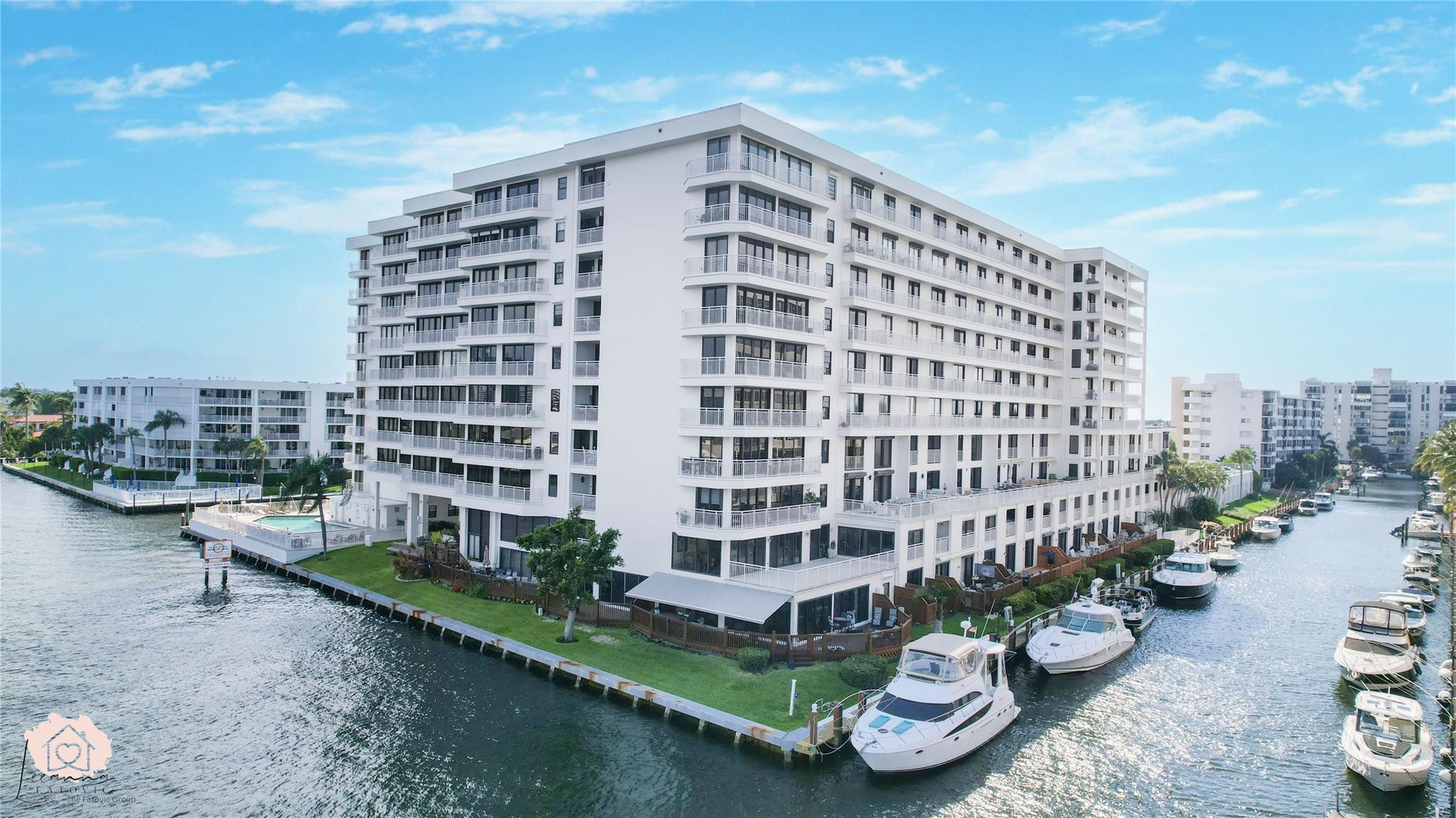 3100 NE 48th #907, Fort Lauderdale FL 33308