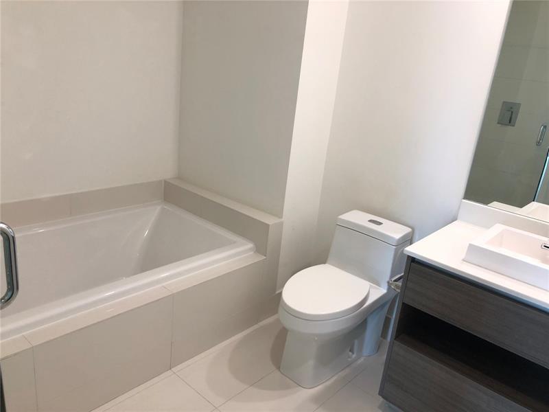 1100 S Miami Ave #2208, Miami FL 33130
