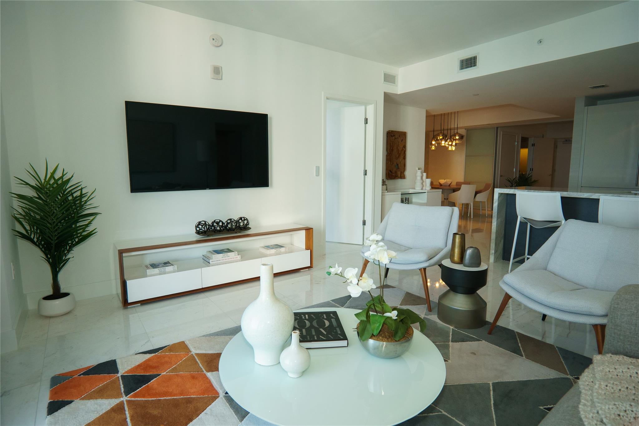 1010 Brickell Ave #4002, Miami FL 33131