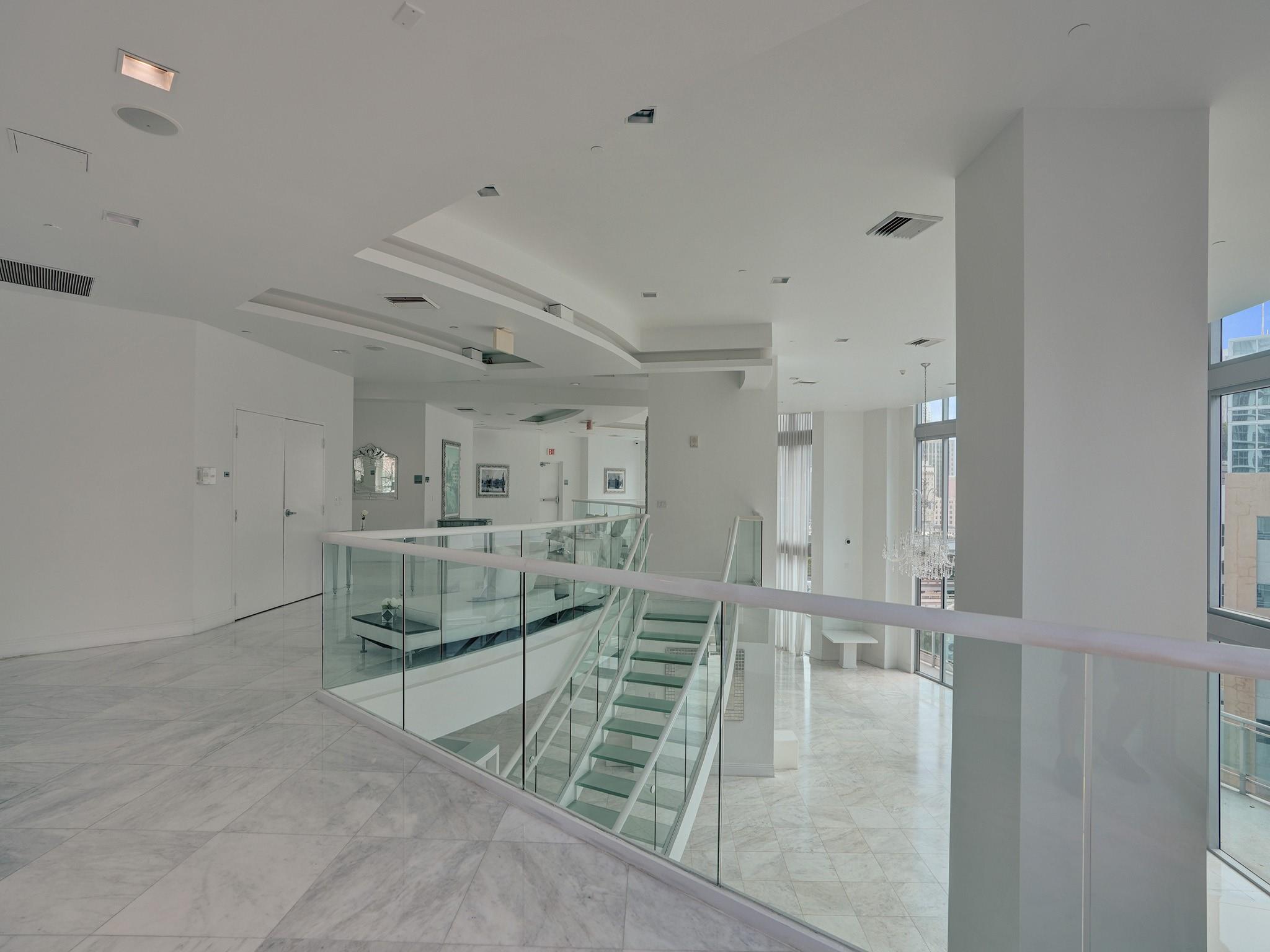 350 S Miami Ave #2805, Miami FL 33130