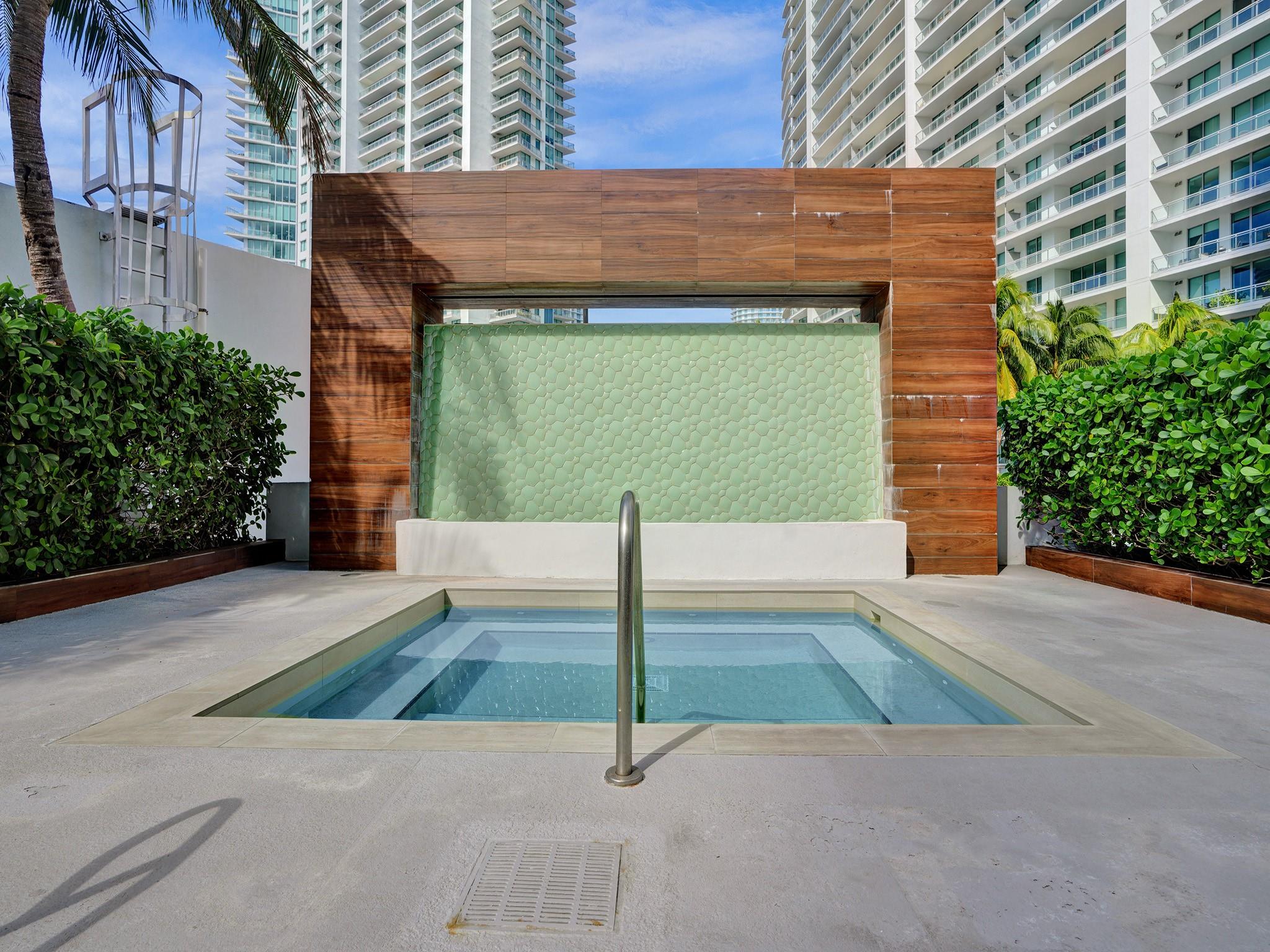 350 S Miami Ave #2805, Miami FL 33130