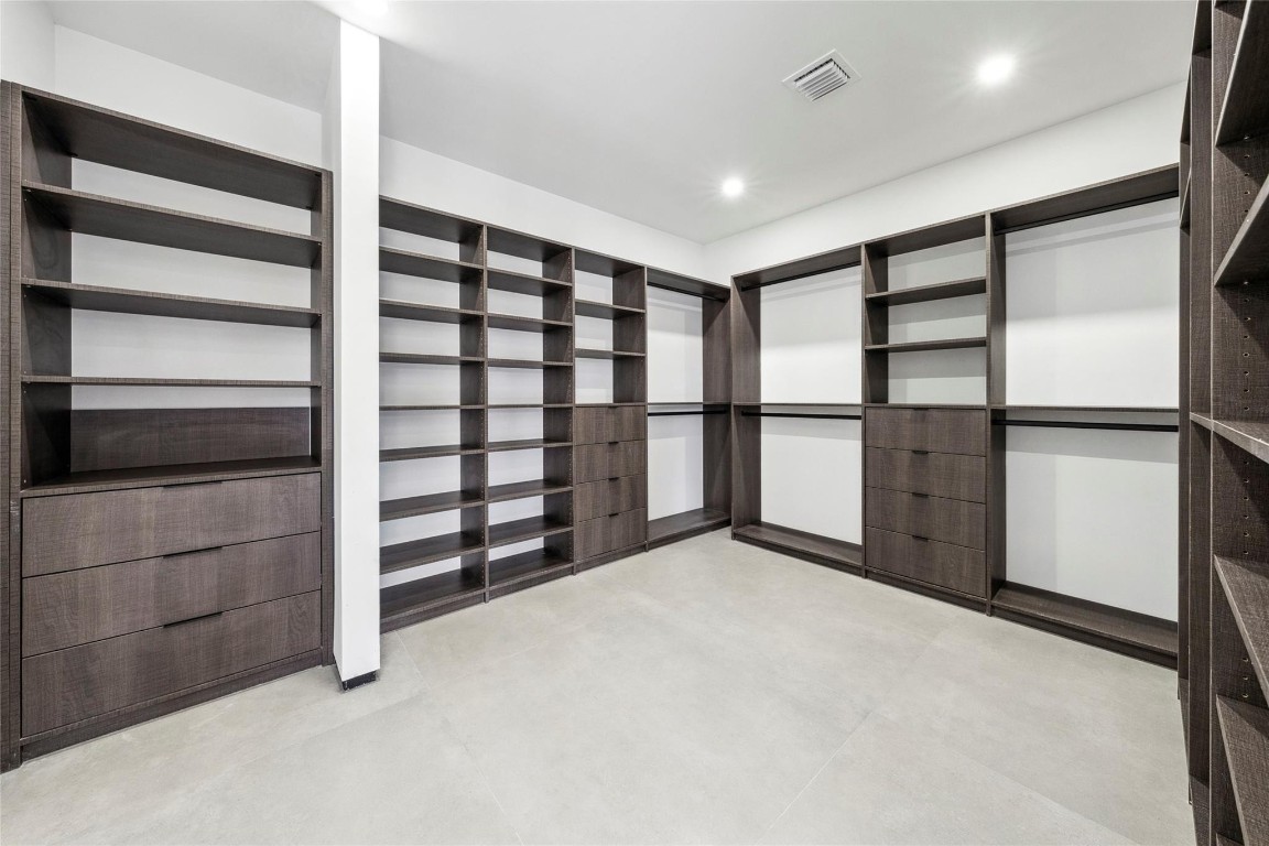 3320 NE 17th, Fort Lauderdale FL 33305