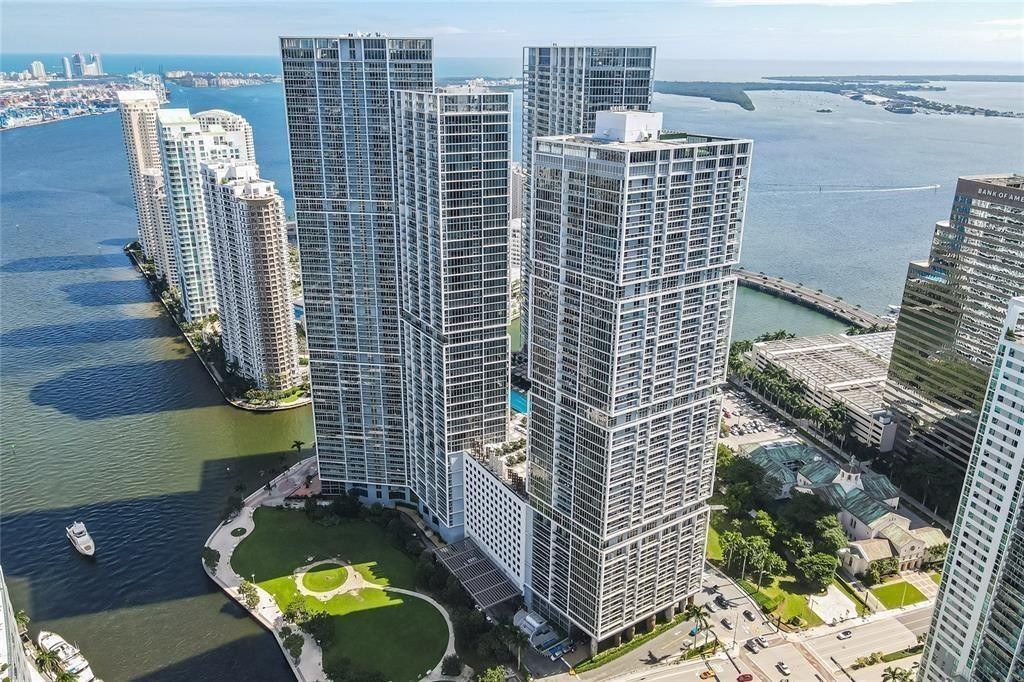 465 Brickell #2706, Miami FL 33131
