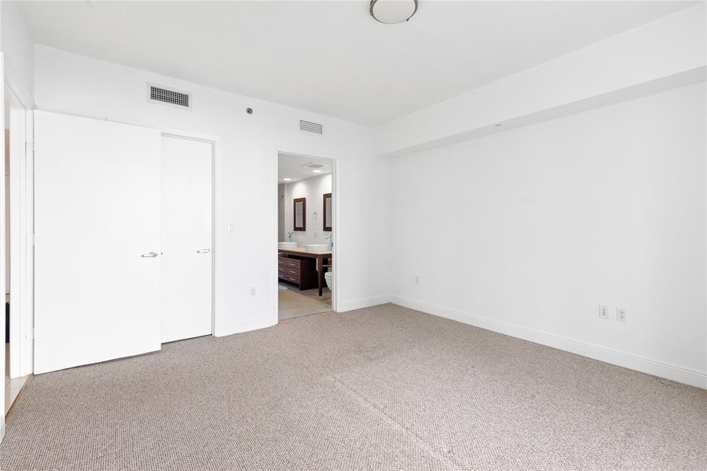 465 Brickell #2706, Miami FL 33131