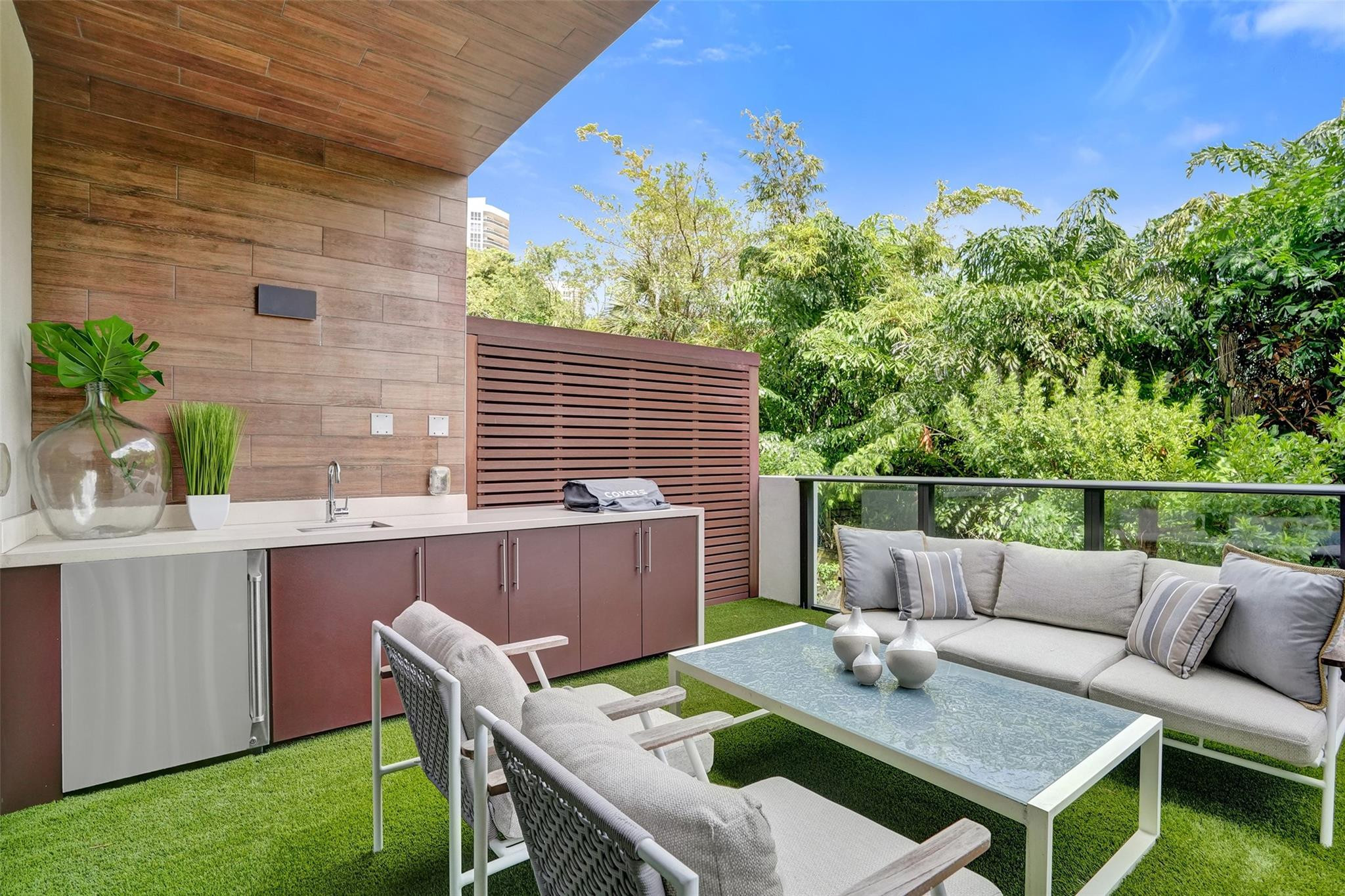 3030 N Ocean #S104, Fort Lauderdale FL 33308