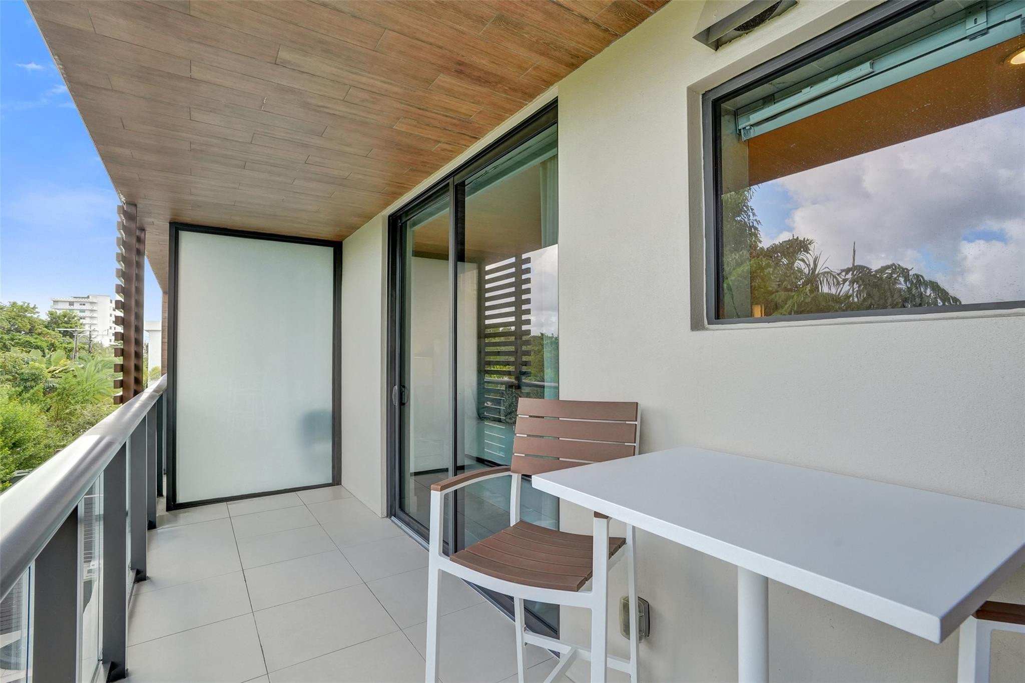 3030 N Ocean #S104, Fort Lauderdale FL 33308