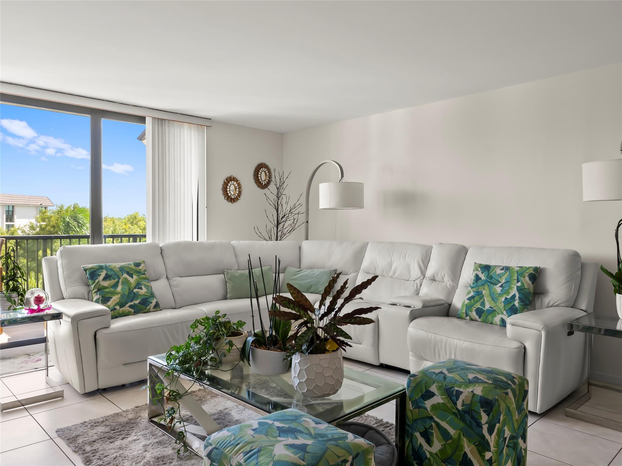 1301 River Reach #515, Fort Lauderdale FL 33315