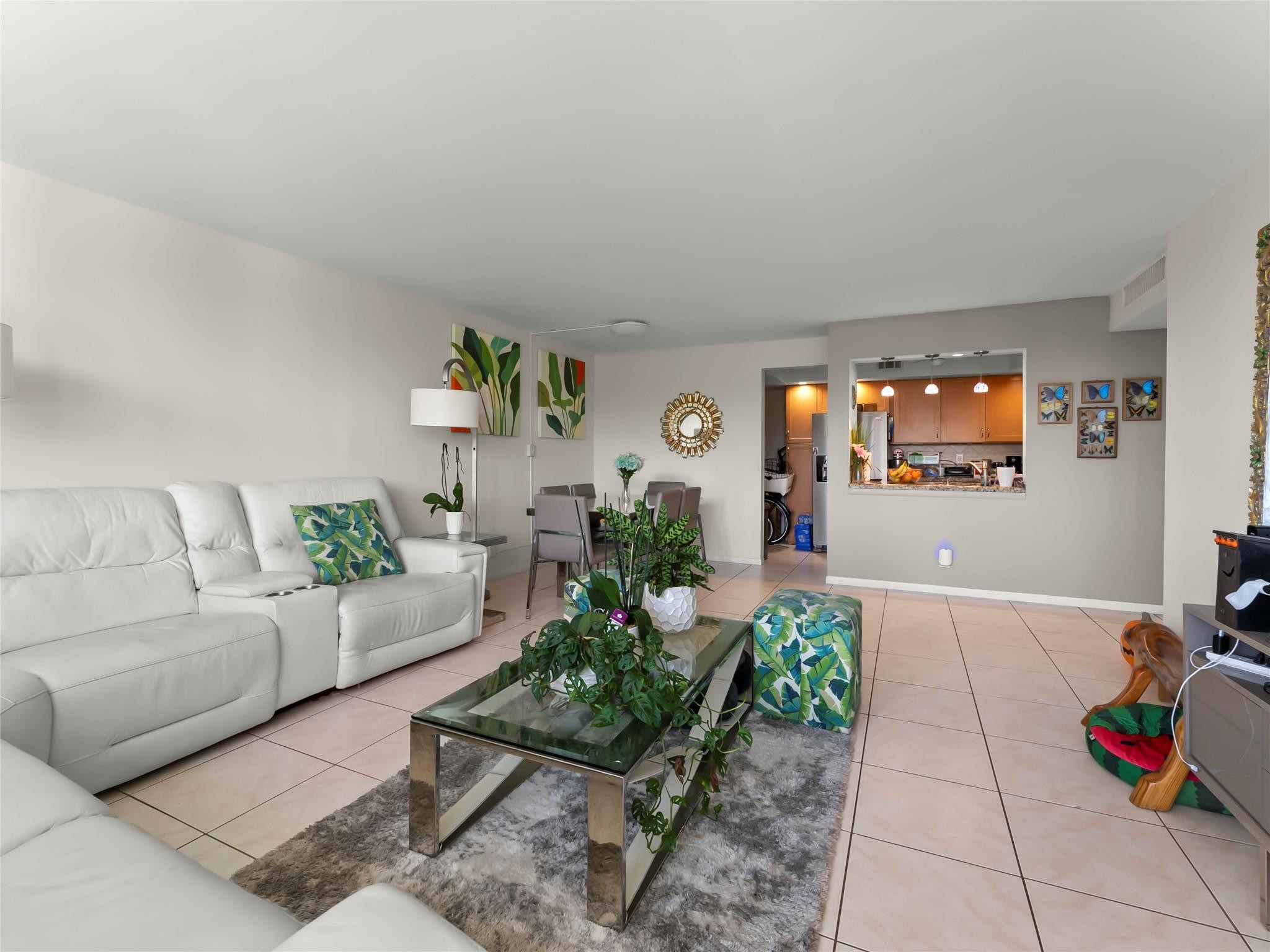 1301 River Reach #515, Fort Lauderdale FL 33315