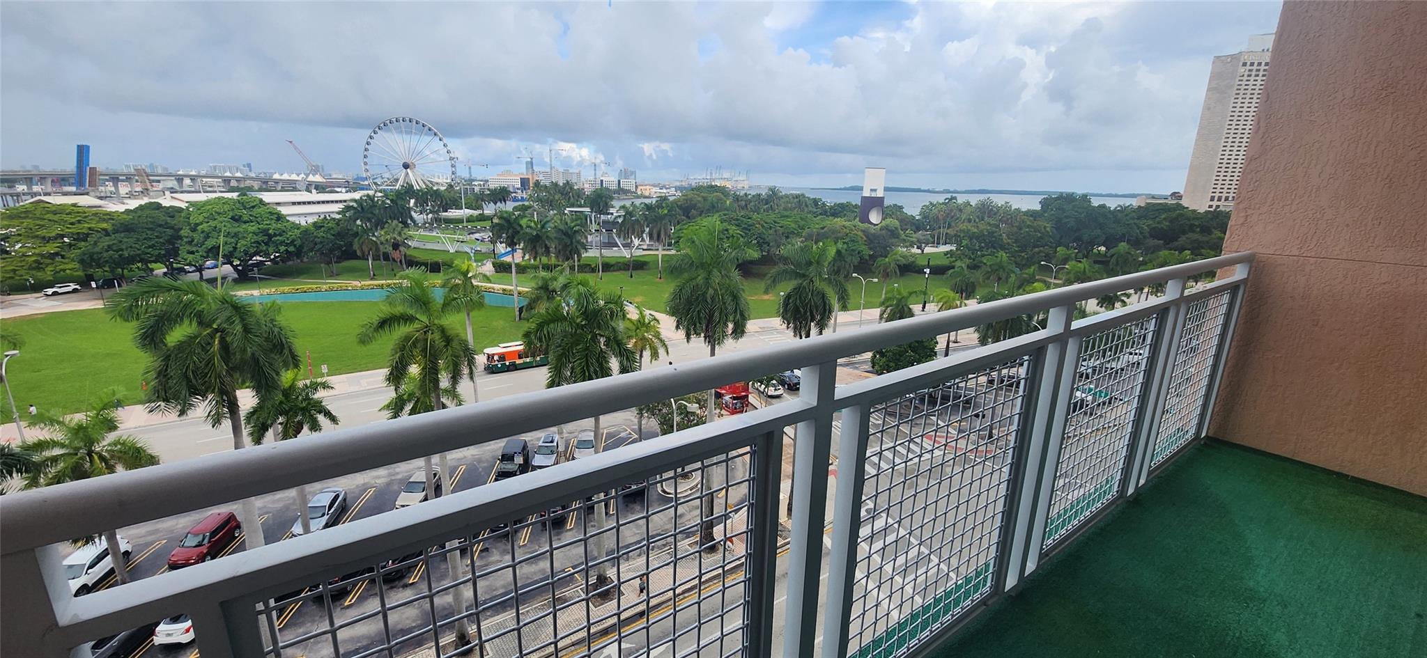 253 NE 2nd St #631, Miami FL 33132