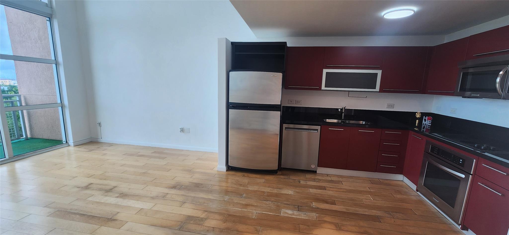 253 NE 2nd St #631, Miami FL 33132