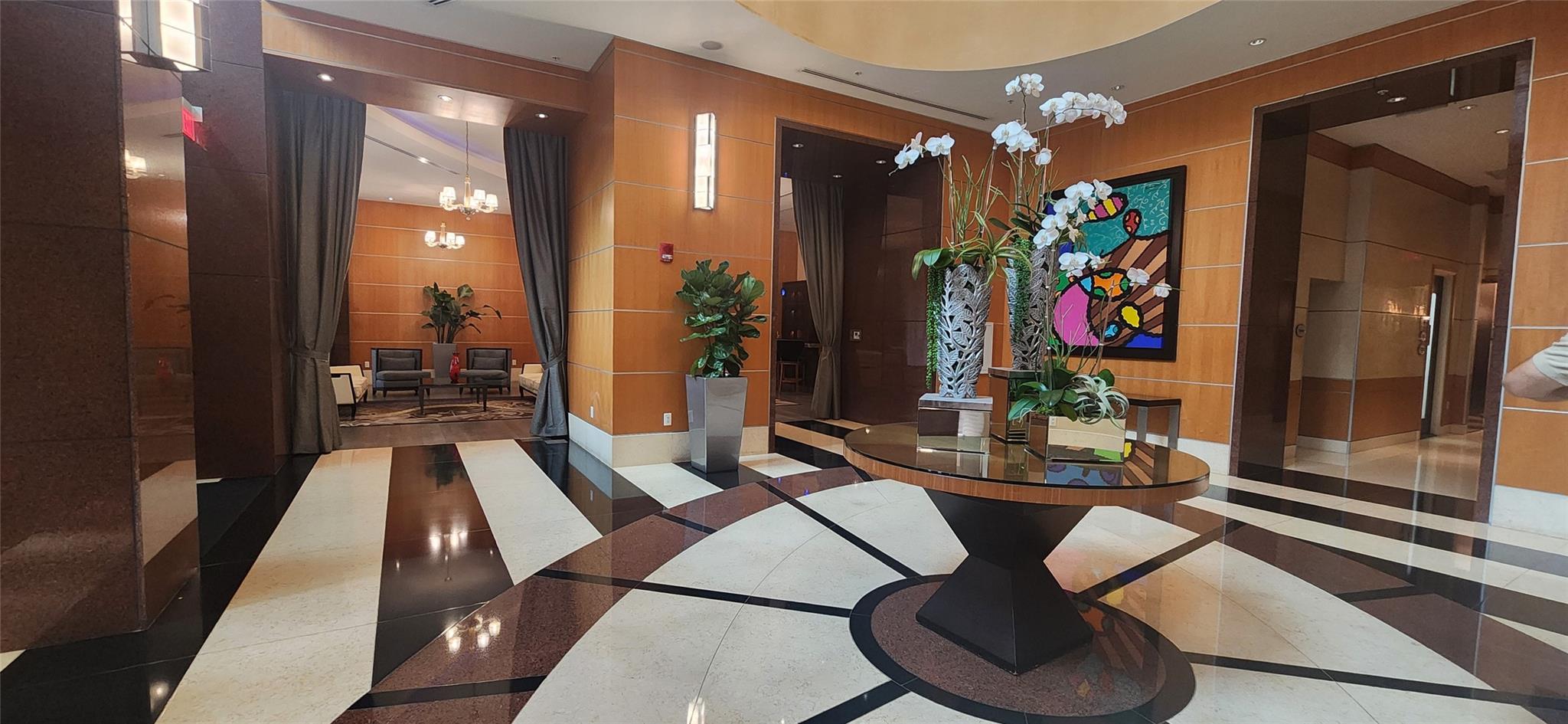 253 NE 2nd St #631, Miami FL 33132
