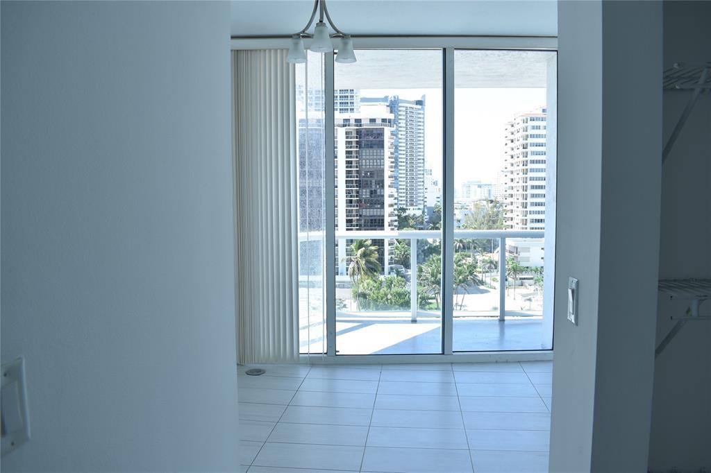 Miami Beach FL 33141 - F10529451