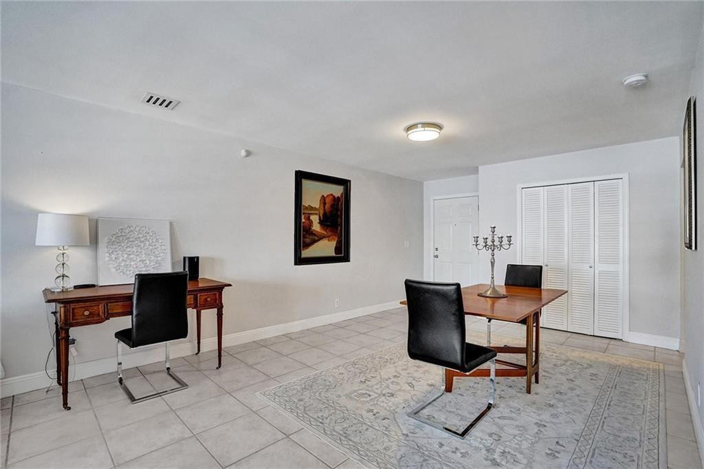 1770 E Las Olas #204, Fort Lauderdale FL 33301