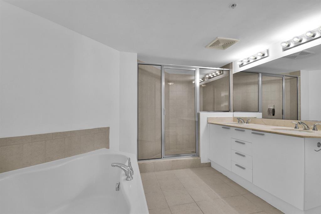 16699 Collins Ave #3402, Sunny Isles Beach FL 33160