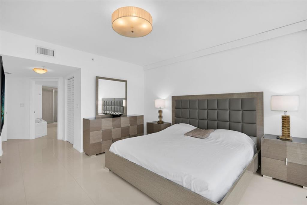 16699 Collins Ave #3402, Sunny Isles Beach FL 33160