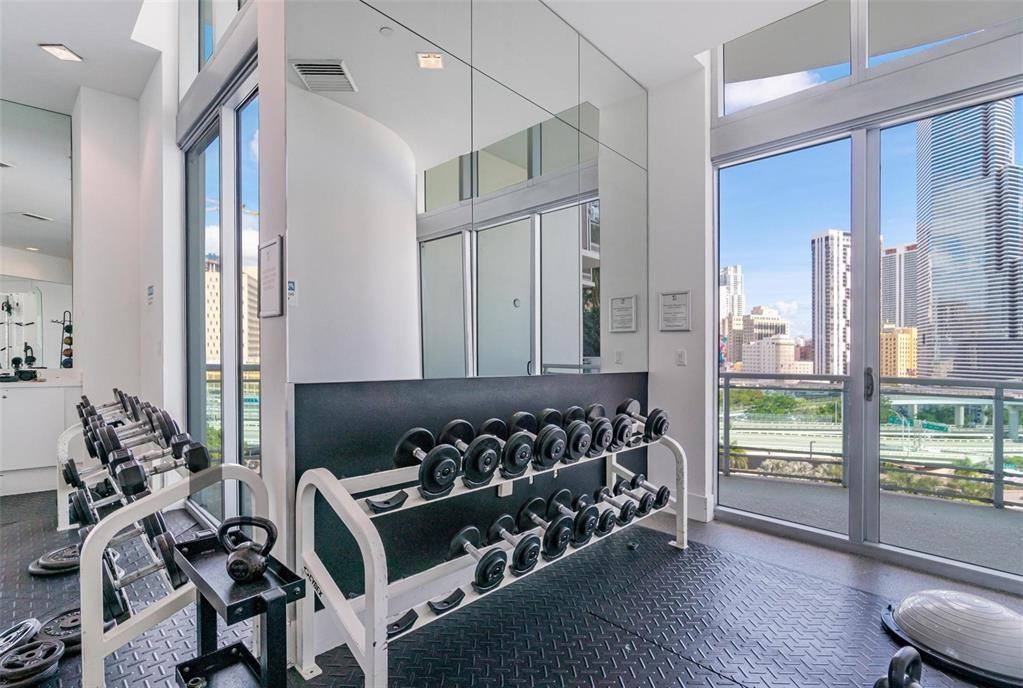 350 S Miami Ave #1608, Miami FL 33130