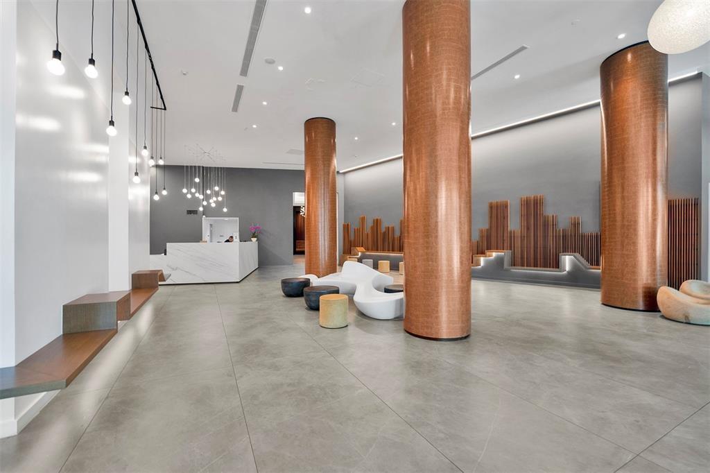 350 S Miami Ave #1608, Miami FL 33130
