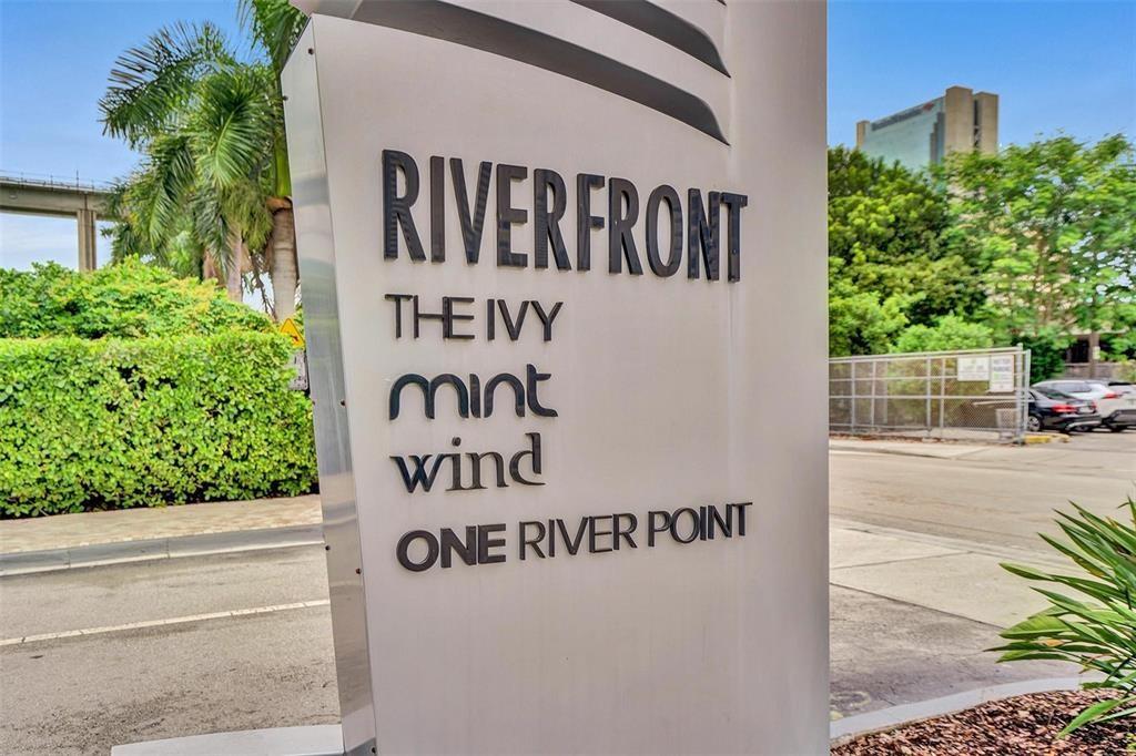 350 S Miami Ave #1608, Miami FL 33130