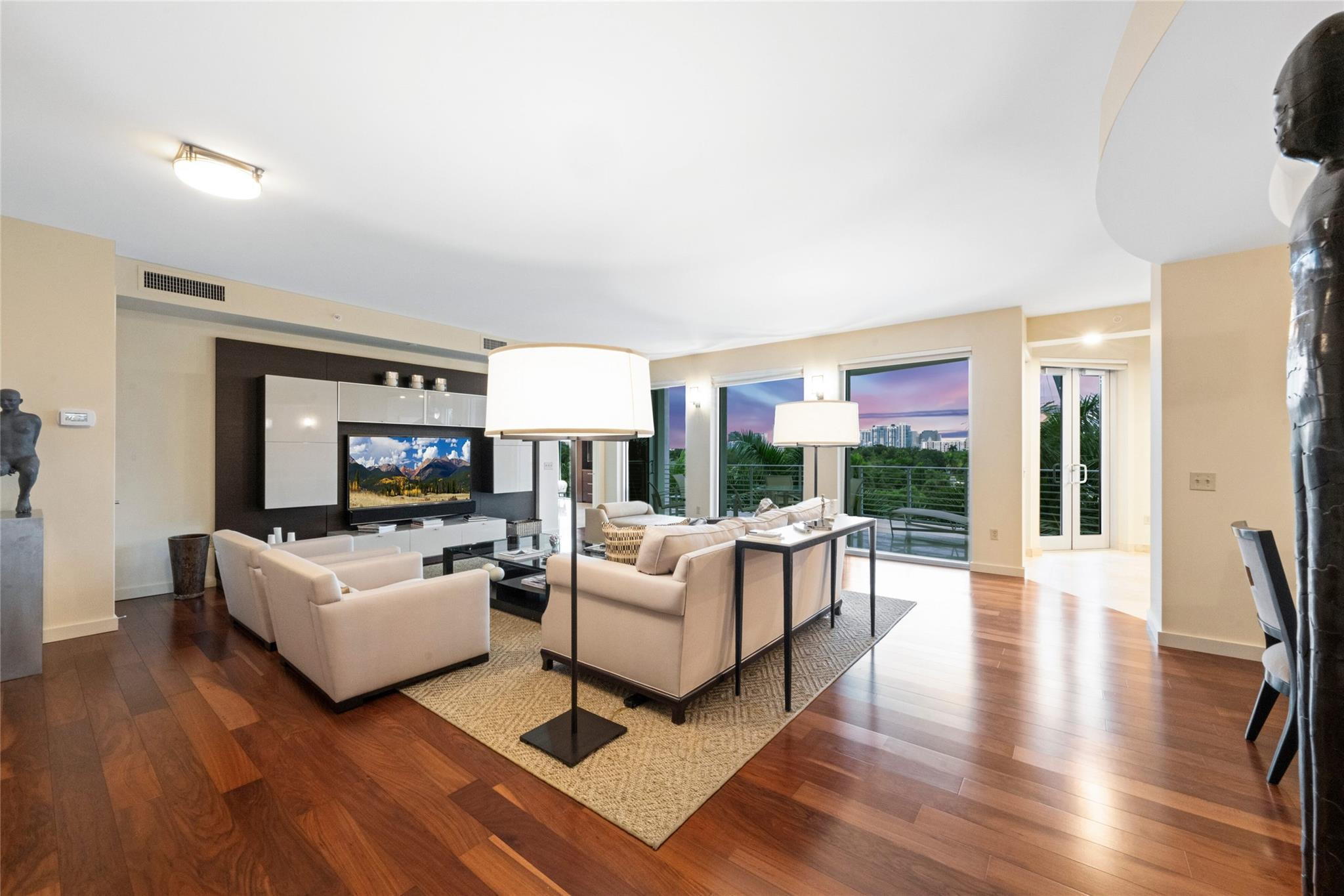 301 Hendricks #10, Fort Lauderdale FL 33301