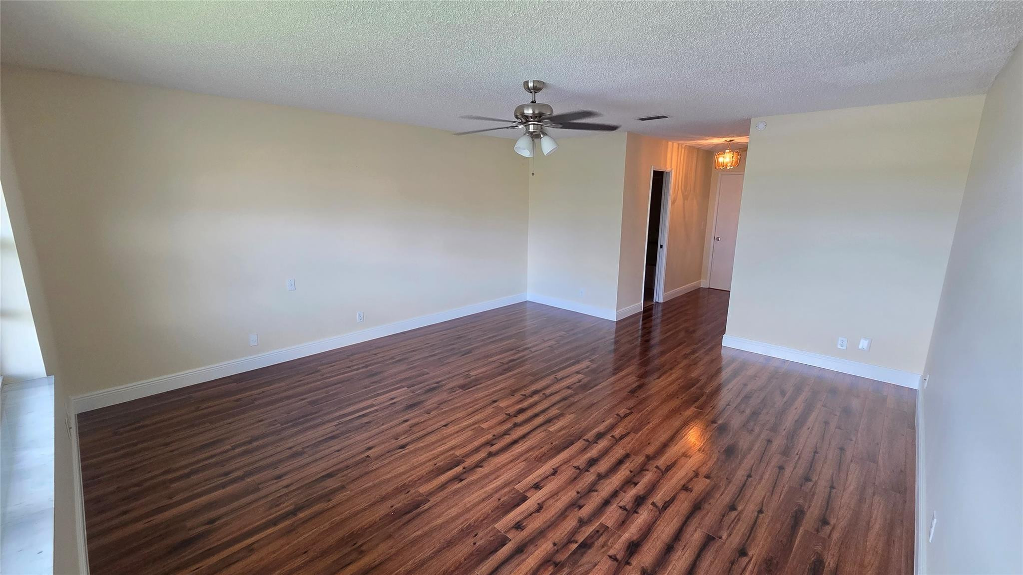 8751 Holly #202, Tamarac FL 33321