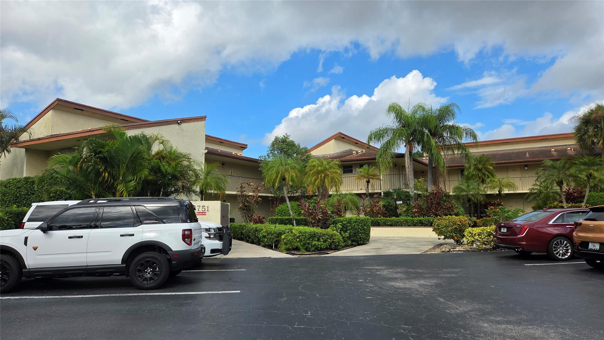 8751 Holly #202, Tamarac FL 33321