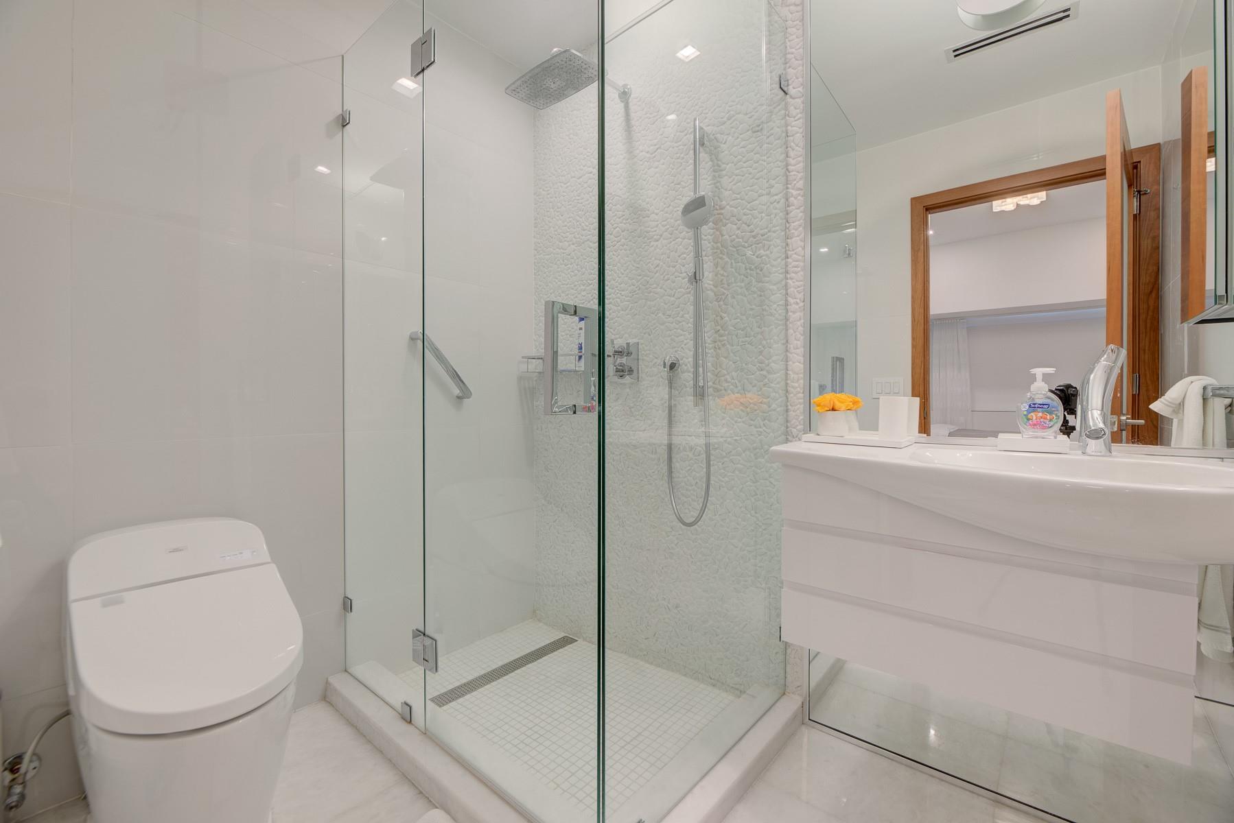 480 NE 31st St #3802, Miami FL 33137