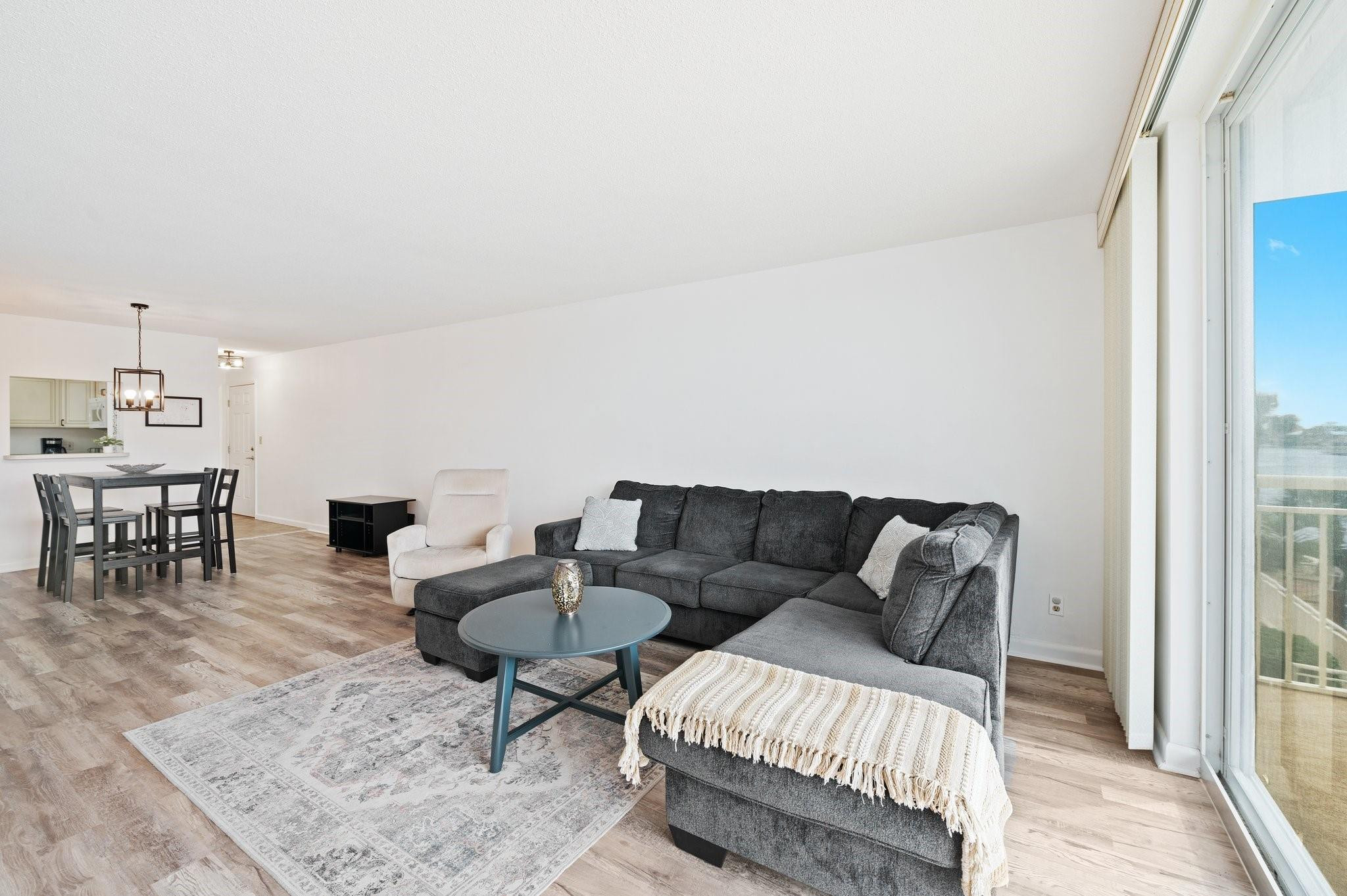 1050 Hillsboro Mile #203w, Hillsboro Beach FL 33062