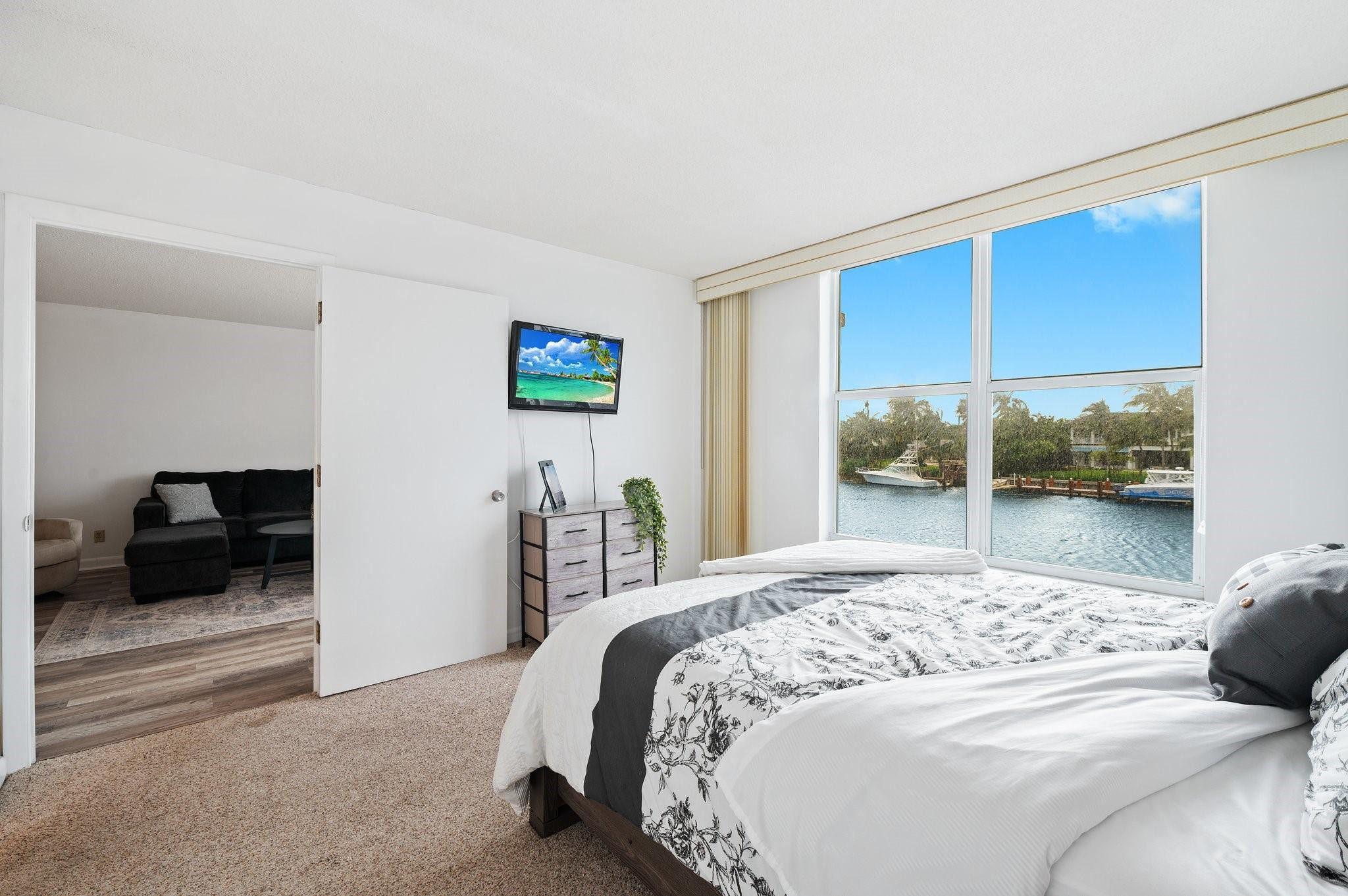 1050 Hillsboro Mile #203w, Hillsboro Beach FL 33062