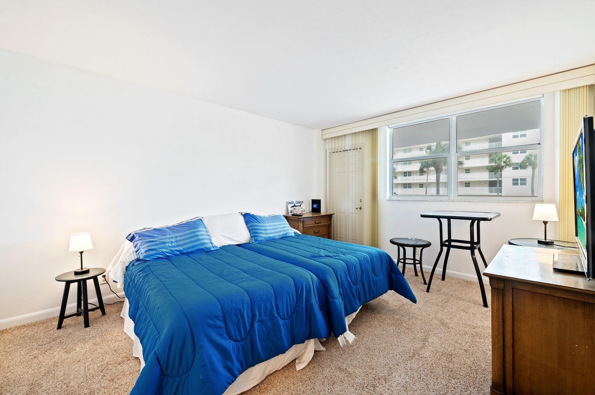 1050 Hillsboro Mile #203w, Hillsboro Beach FL 33062