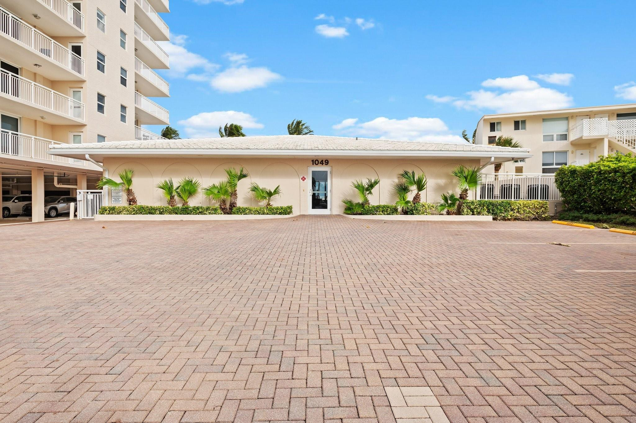 1050 Hillsboro Mile #203w, Hillsboro Beach FL 33062