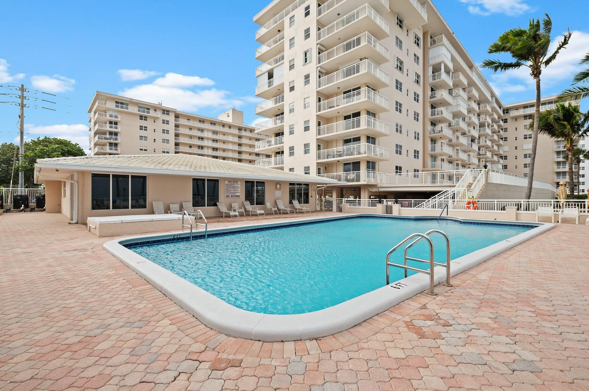 1050 Hillsboro Mile #203w, Hillsboro Beach FL 33062