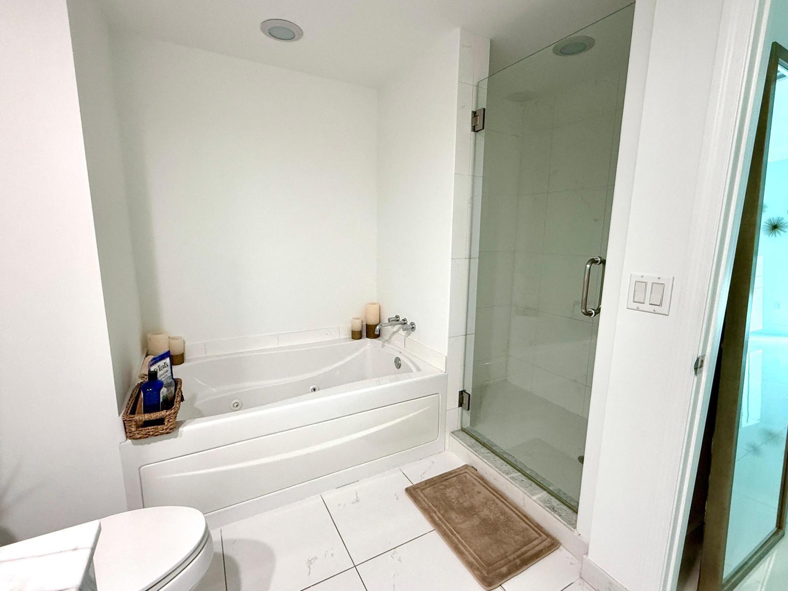 500 Brickell Avenue #3606, Miami FL 33131