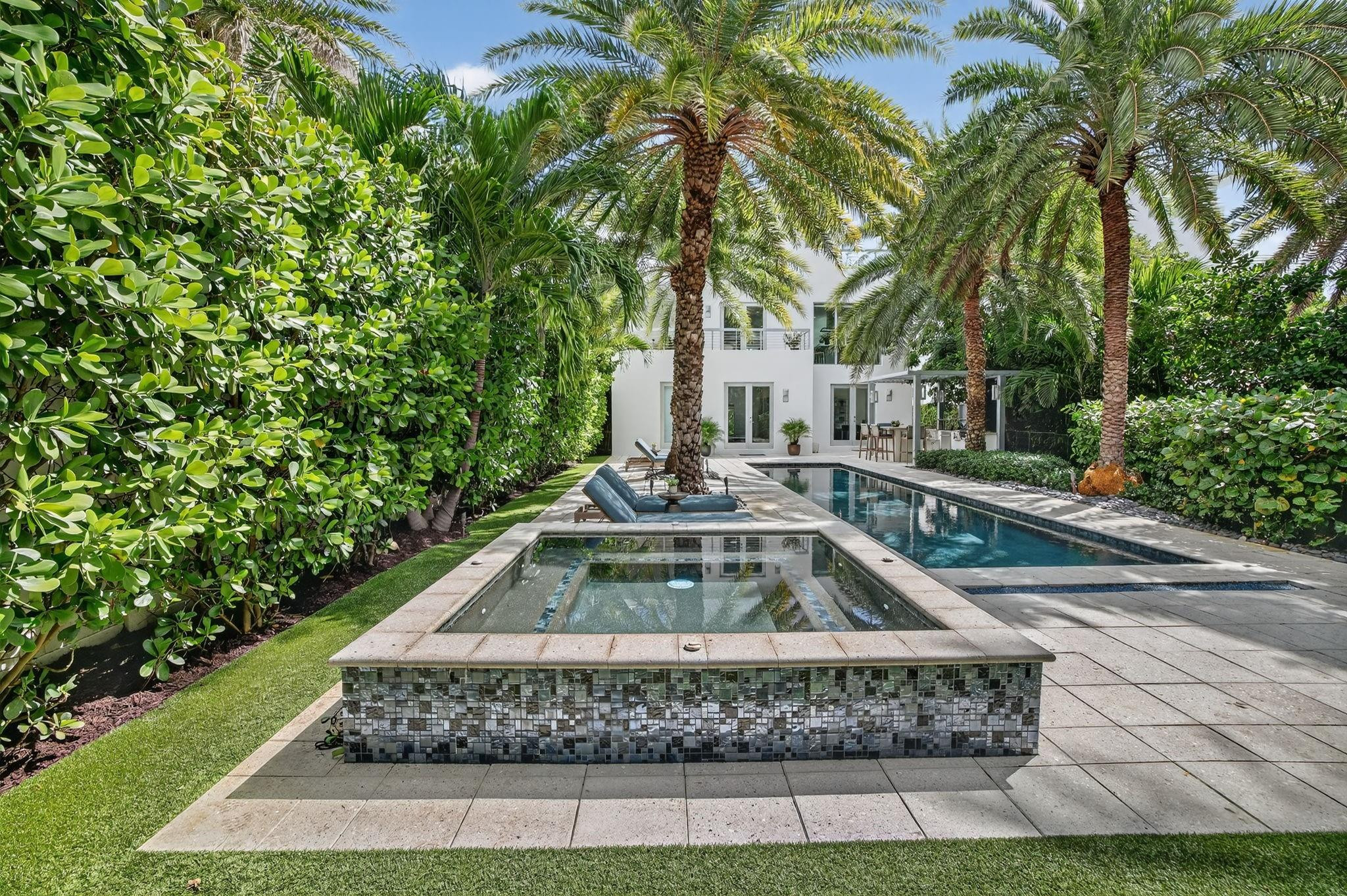 2401 N Atlantic, Fort Lauderdale FL 33305