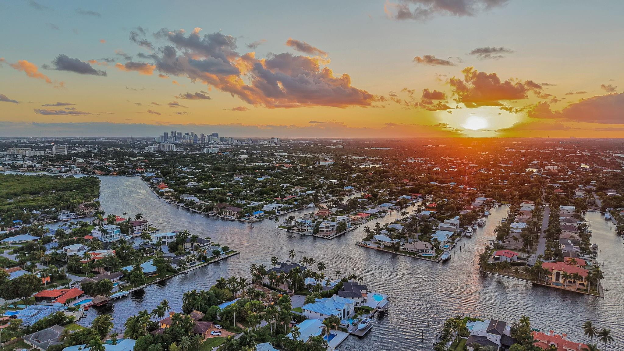 2401 N Atlantic, Fort Lauderdale FL 33305