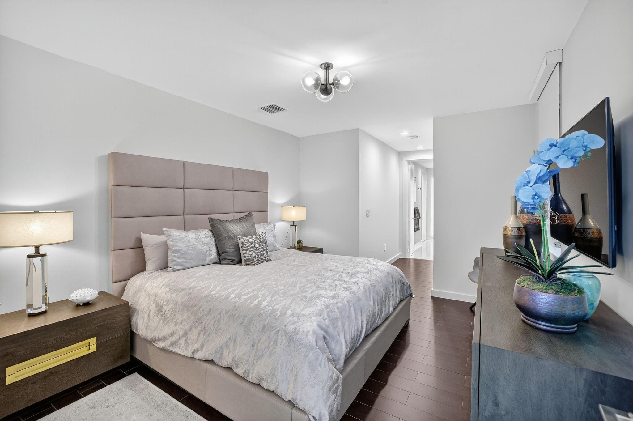 2401 N Atlantic, Fort Lauderdale FL 33305