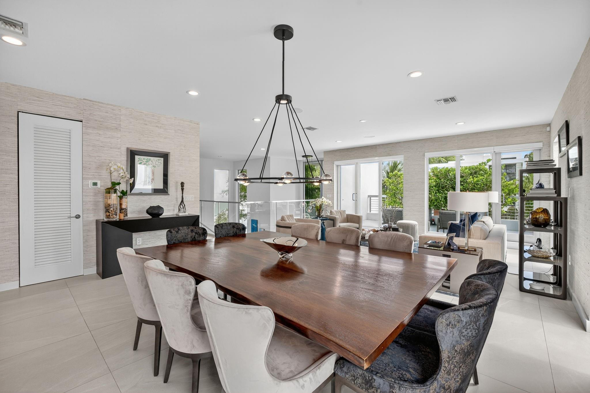 2401 N Atlantic, Fort Lauderdale FL 33305