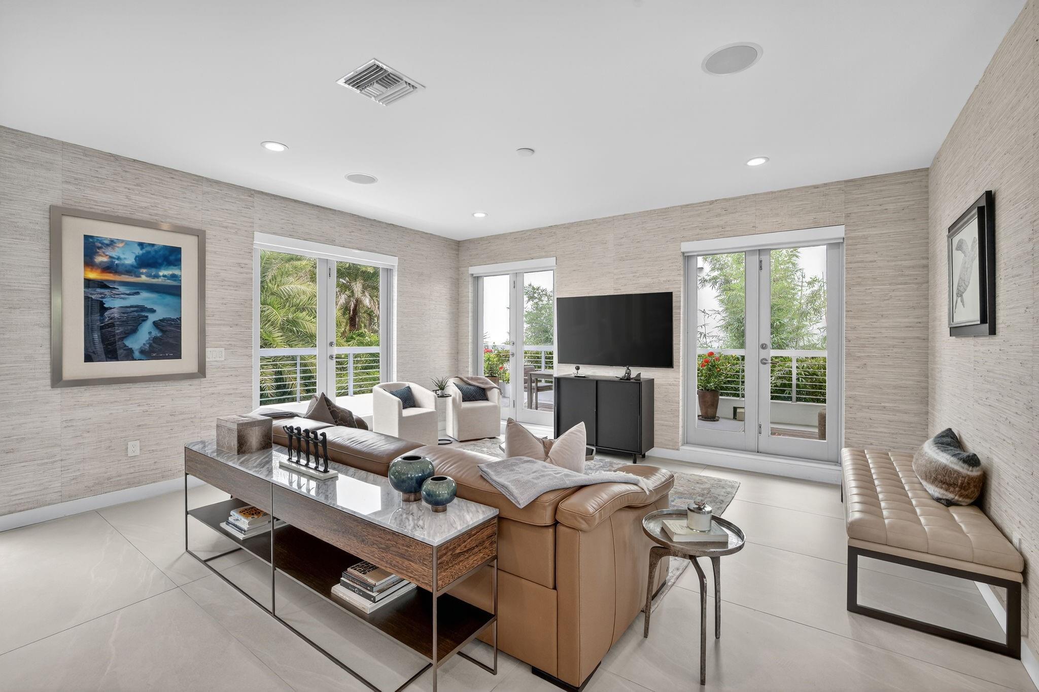 2401 N Atlantic, Fort Lauderdale FL 33305