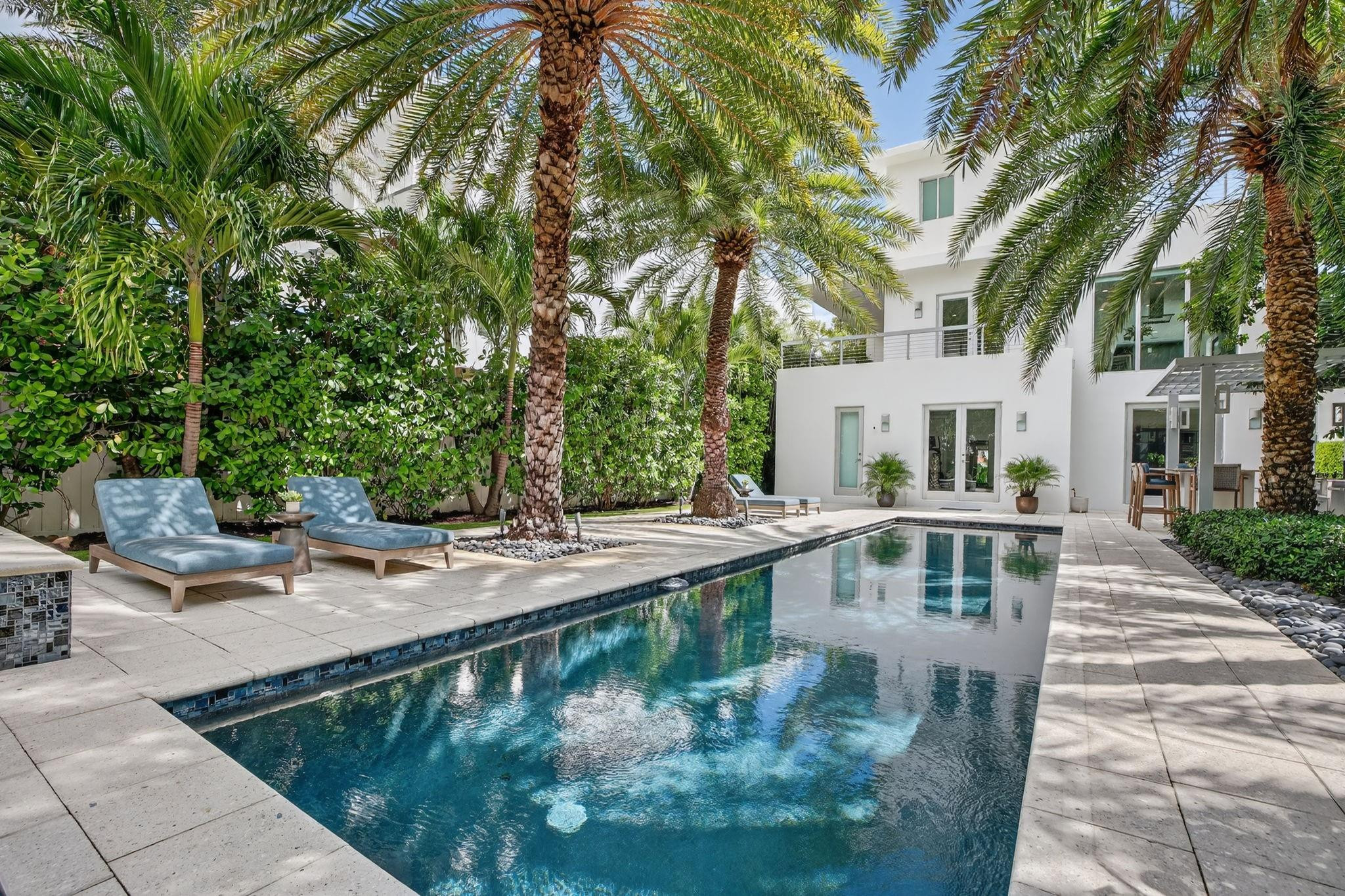 2401 N Atlantic, Fort Lauderdale FL 33305