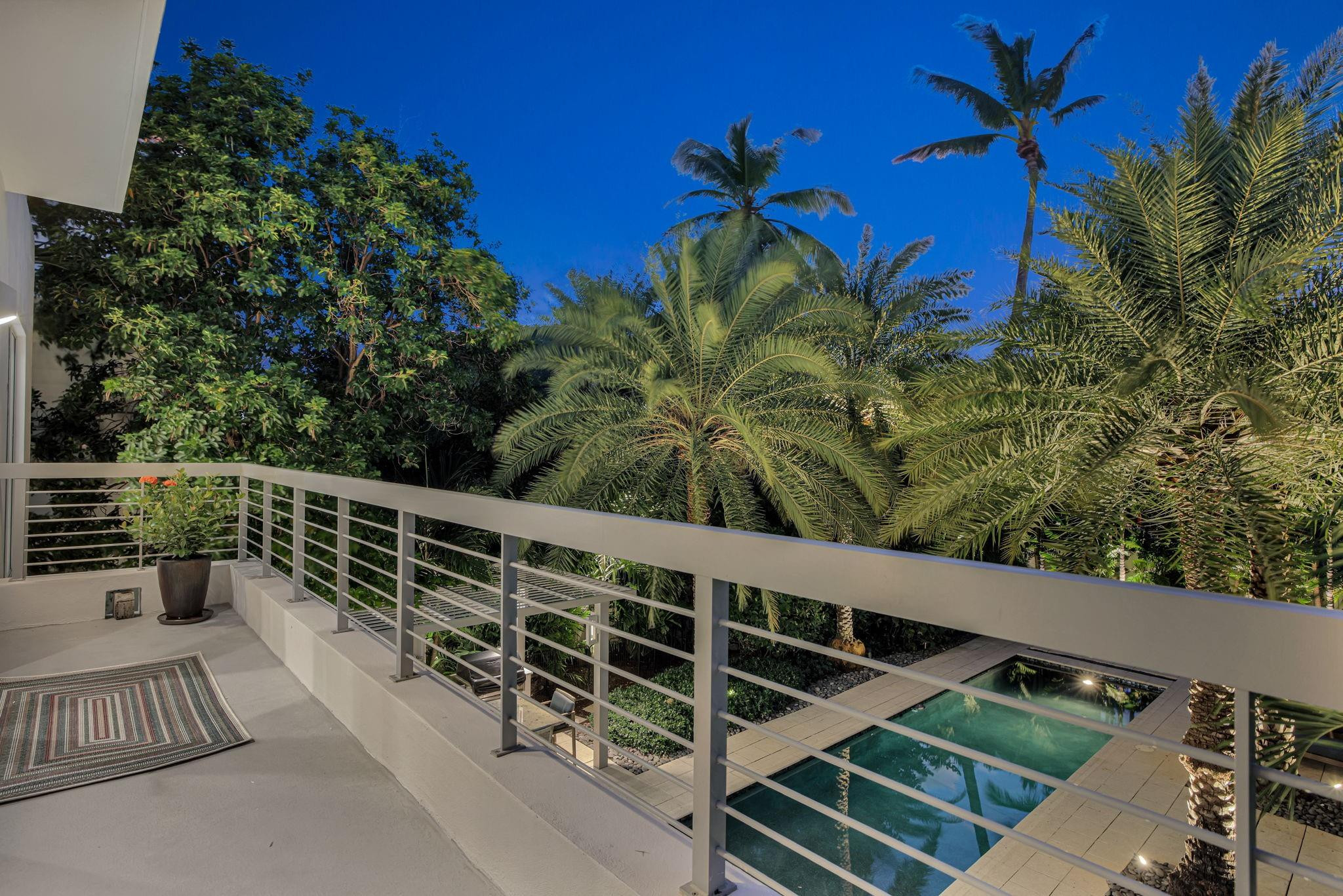 2401 N Atlantic, Fort Lauderdale FL 33305