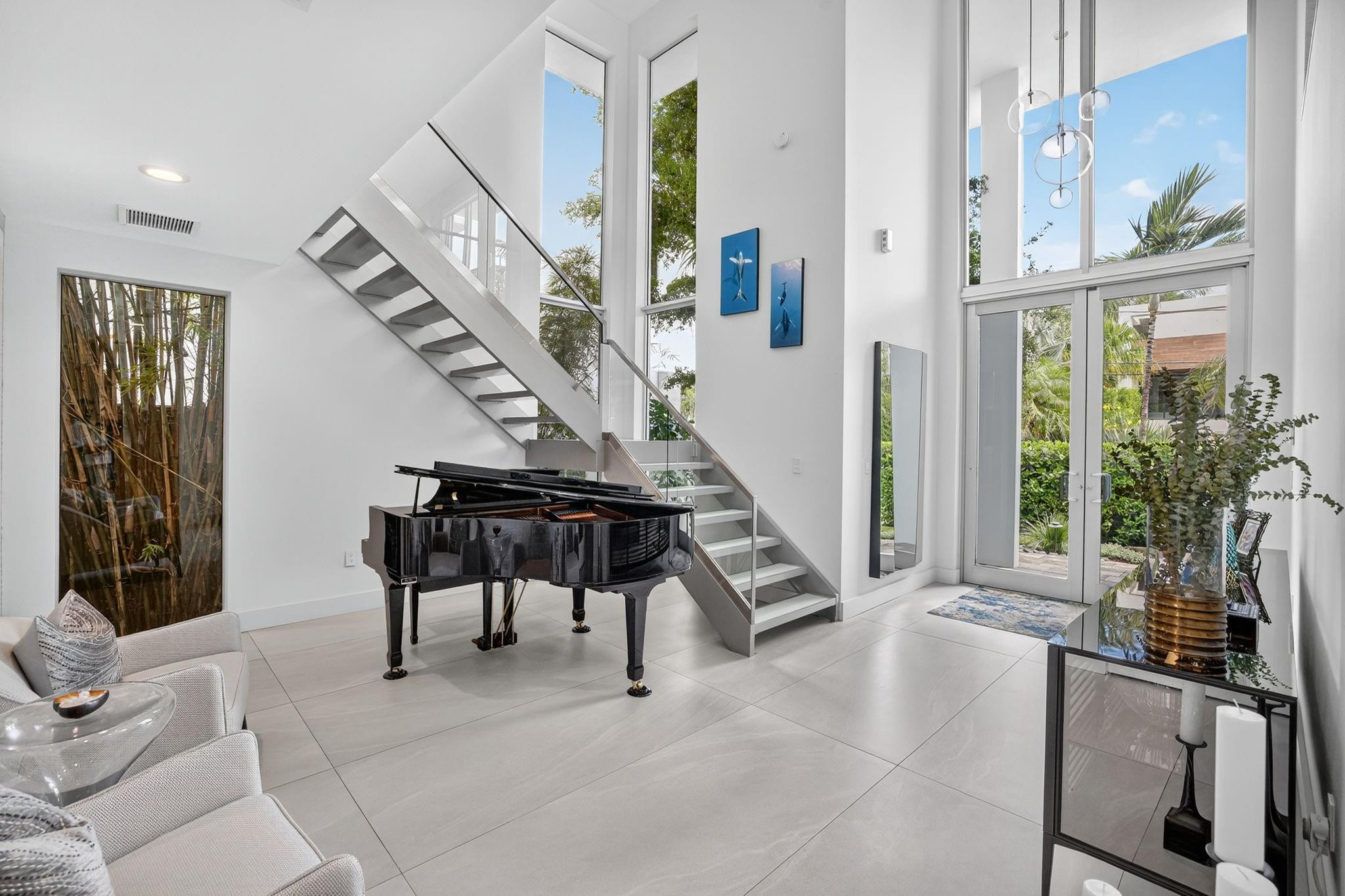 2401 N Atlantic, Fort Lauderdale FL 33305