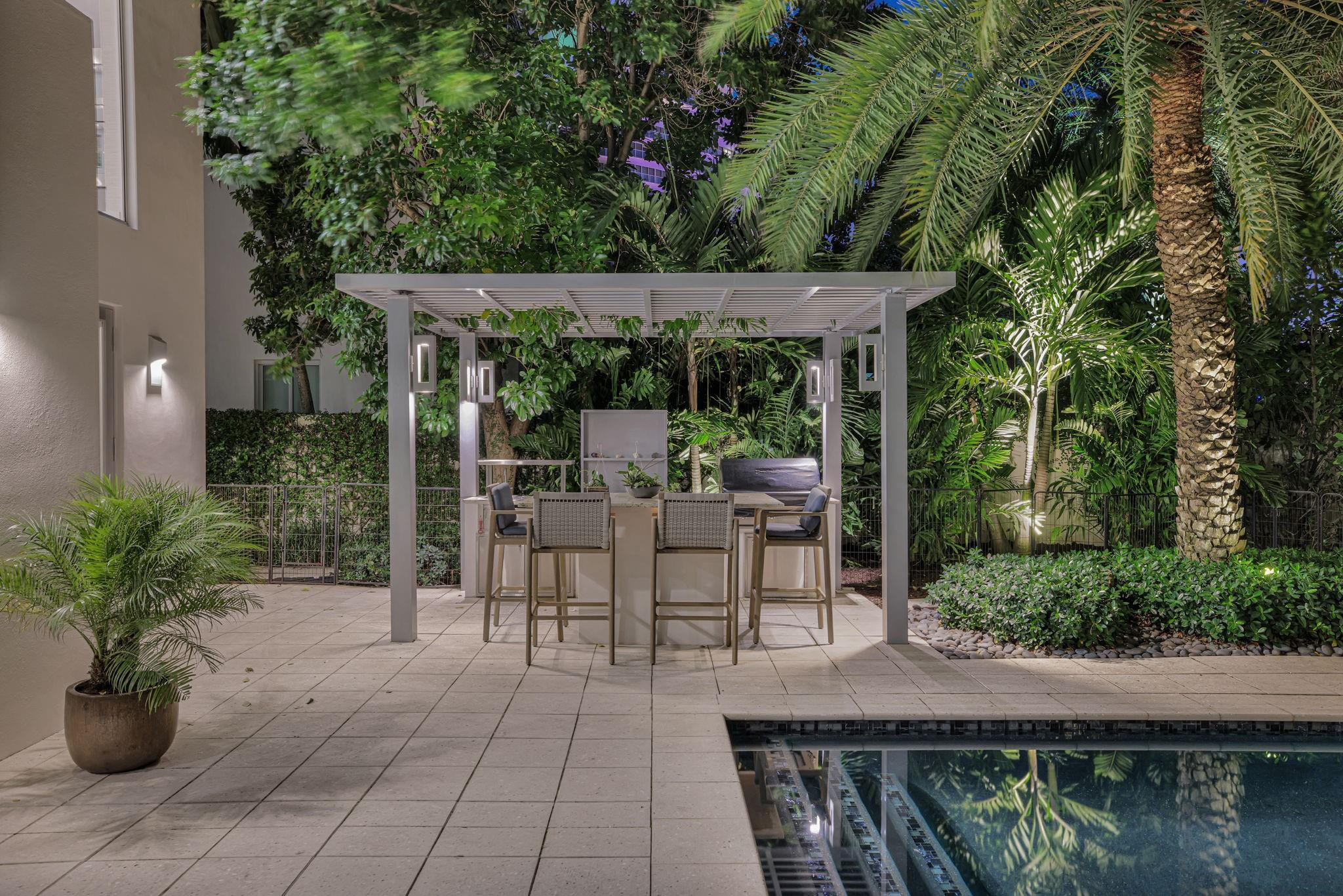 2401 N Atlantic, Fort Lauderdale FL 33305