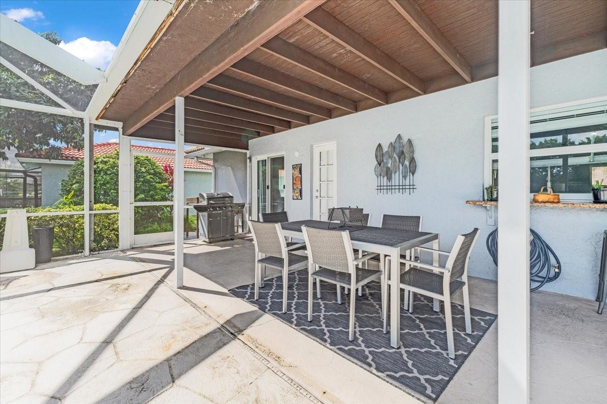 10082 Harbourtown Ct, Boca Raton FL 33498