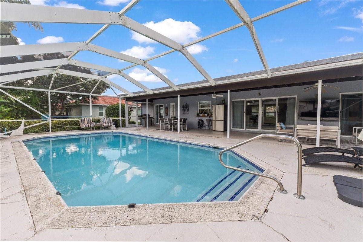 10082 Harbourtown Ct, Boca Raton FL 33498
