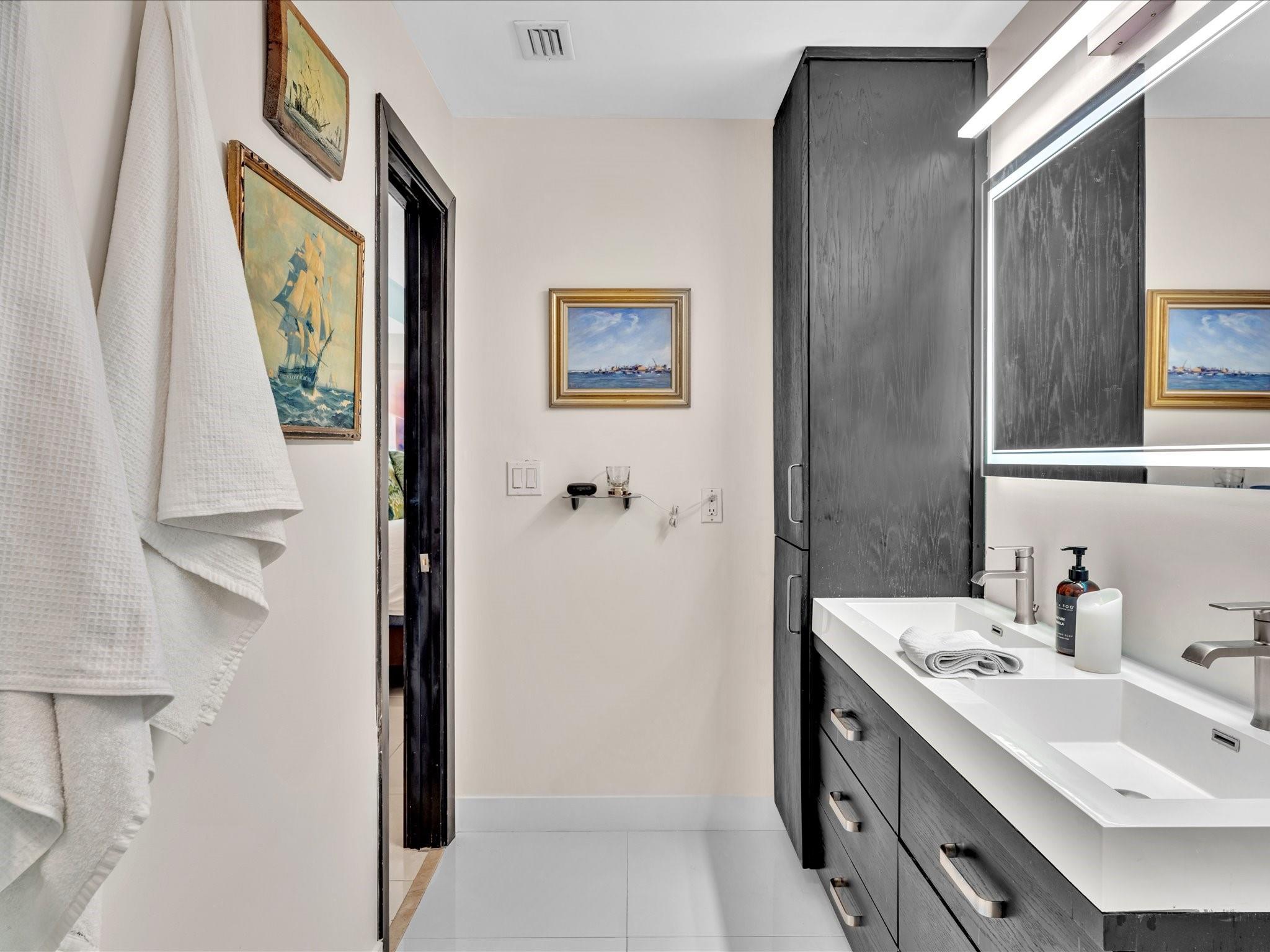 1900 N Bayshore Dr #1504, Miami FL 33132