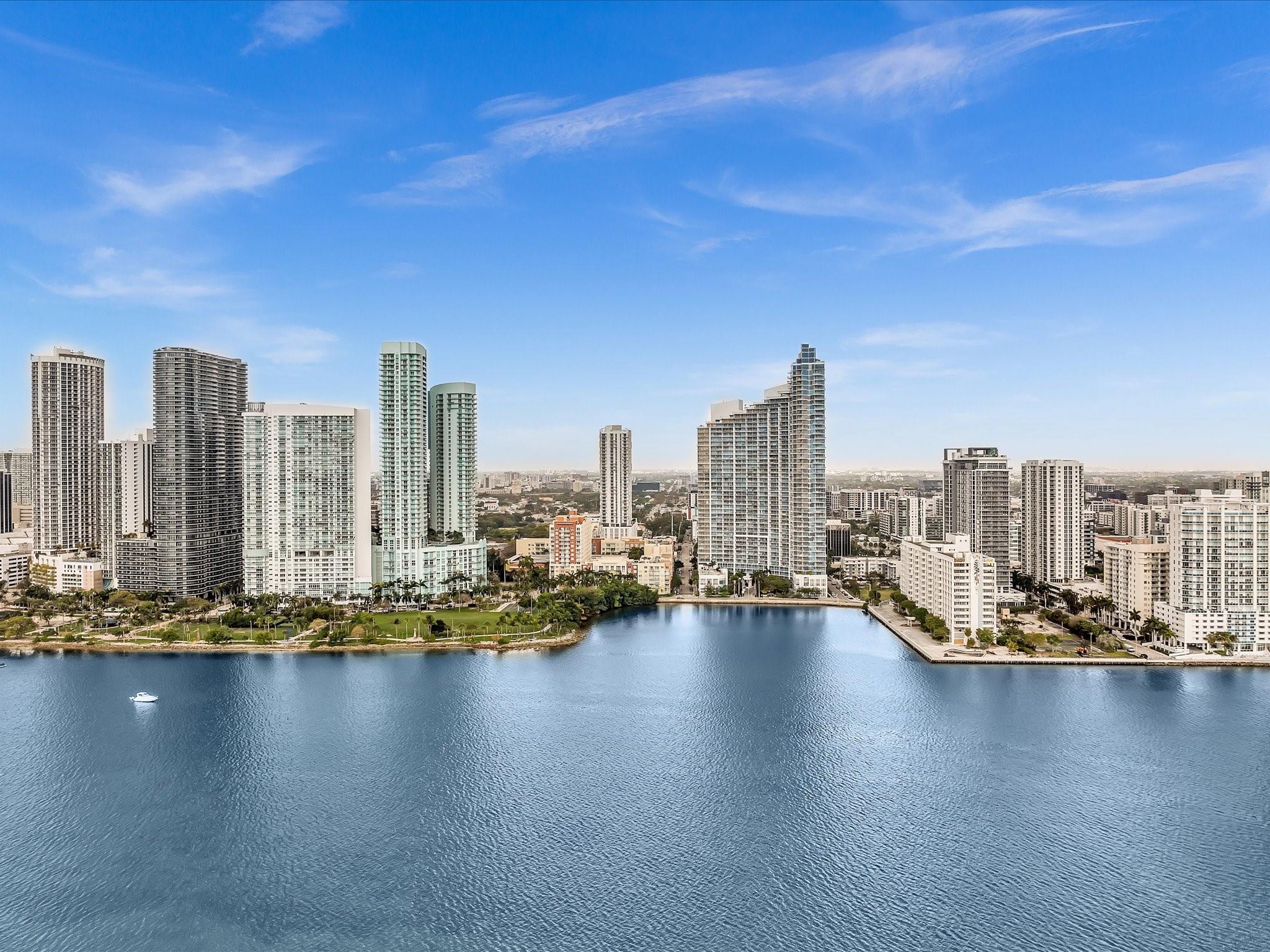 1900 N Bayshore Dr #1504, Miami FL 33132